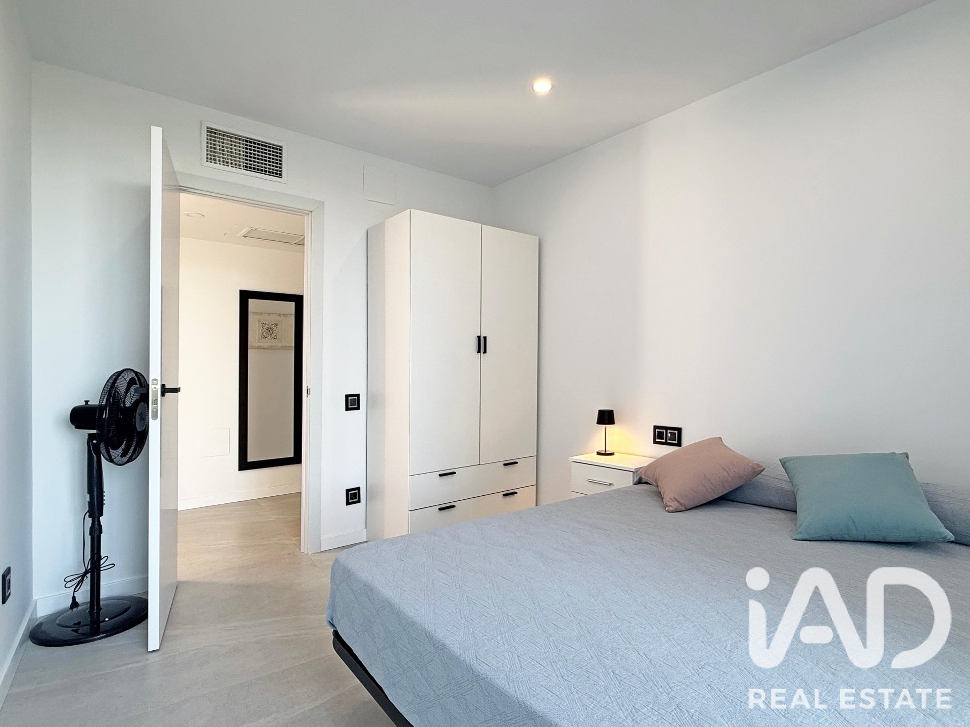Talo Canyelles, Barcelona, Espanja 3 makuuhuonetta, 224 m2 No. 188208