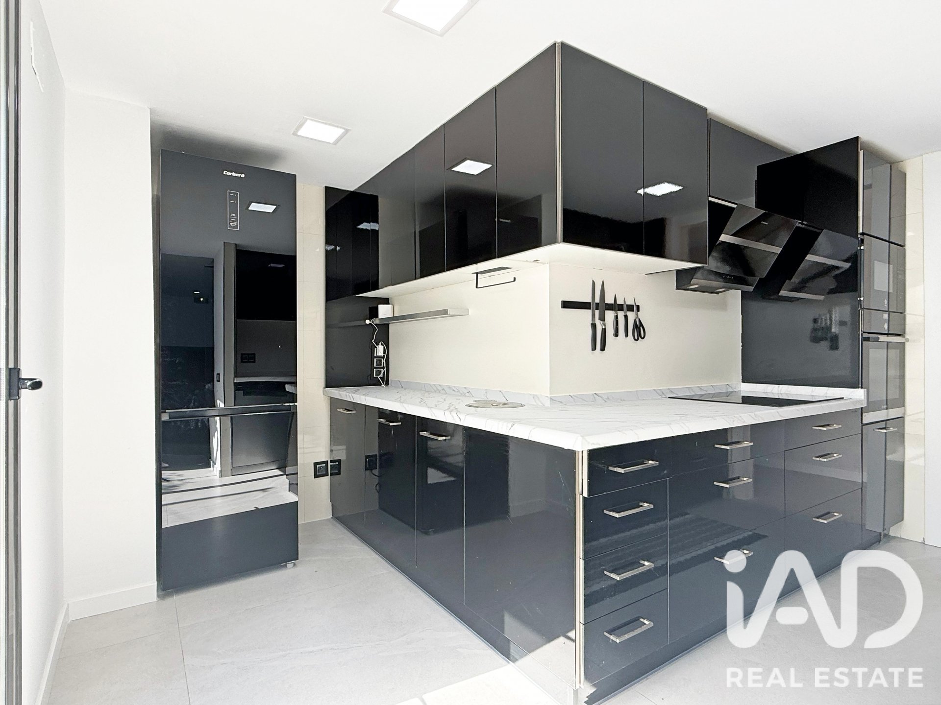 Talo Canyelles, Barcelona, Espanja 3 makuuhuonetta, 224 m2 No. 188208