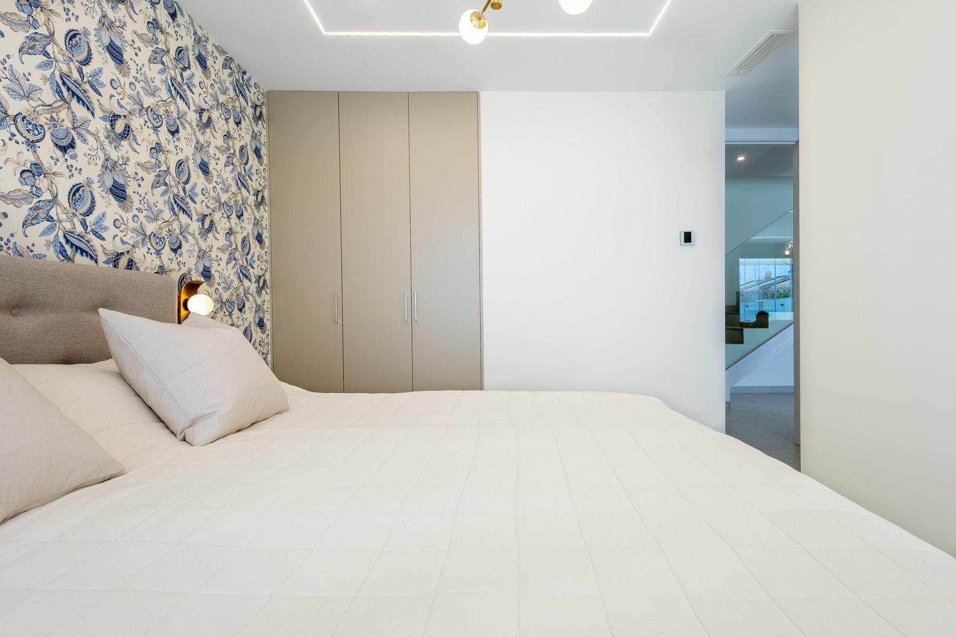 Huvila Torrevieja, Alicante, Espanja 234 m2 No. 195887