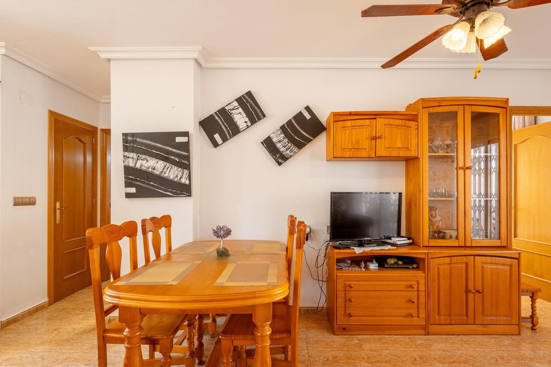 Apartamento en La Mata, Alicante, España 57 m2 No. 195889