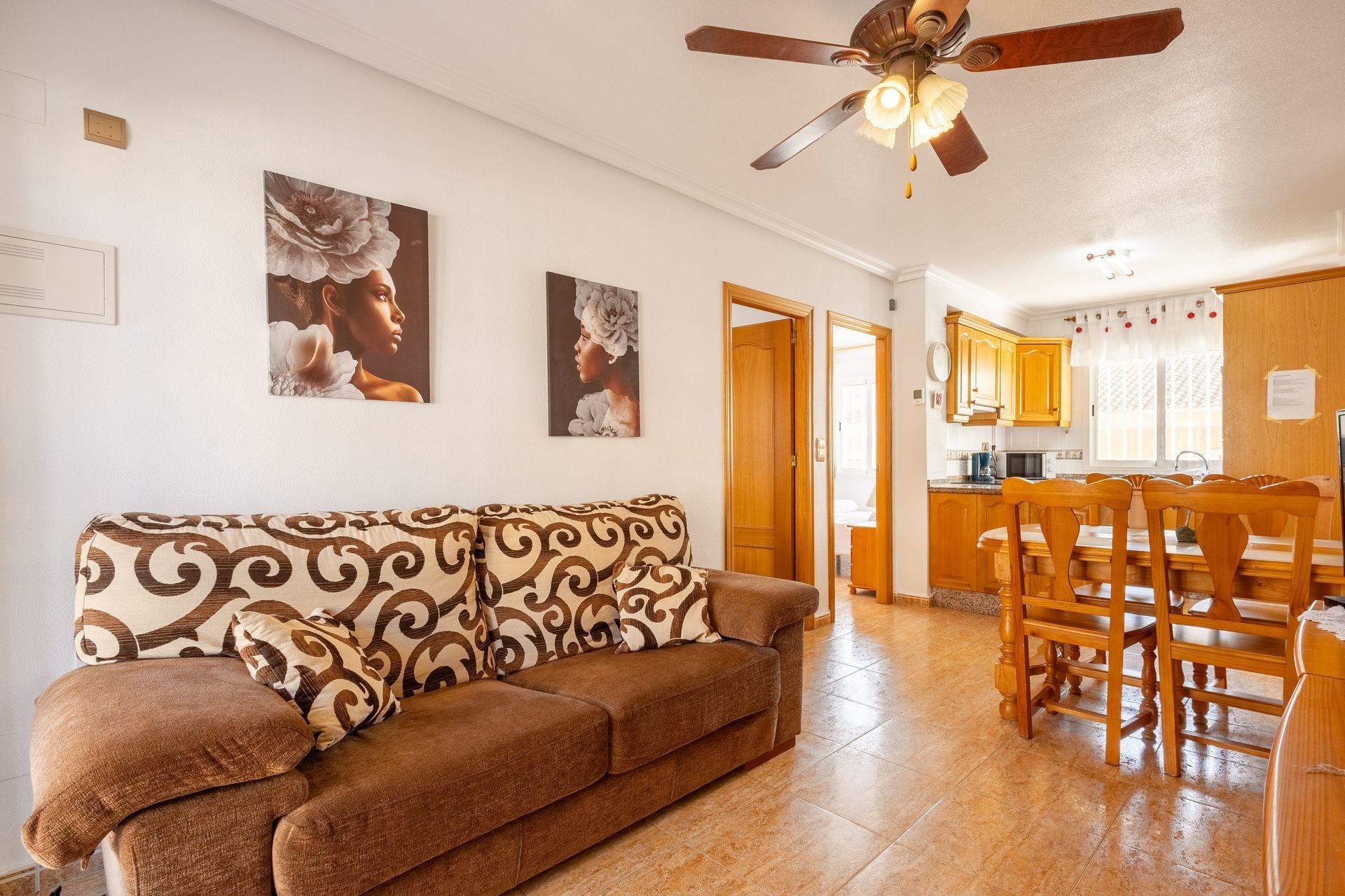 Apartamento en La Mata, Alicante, España 57 m2 No. 195889