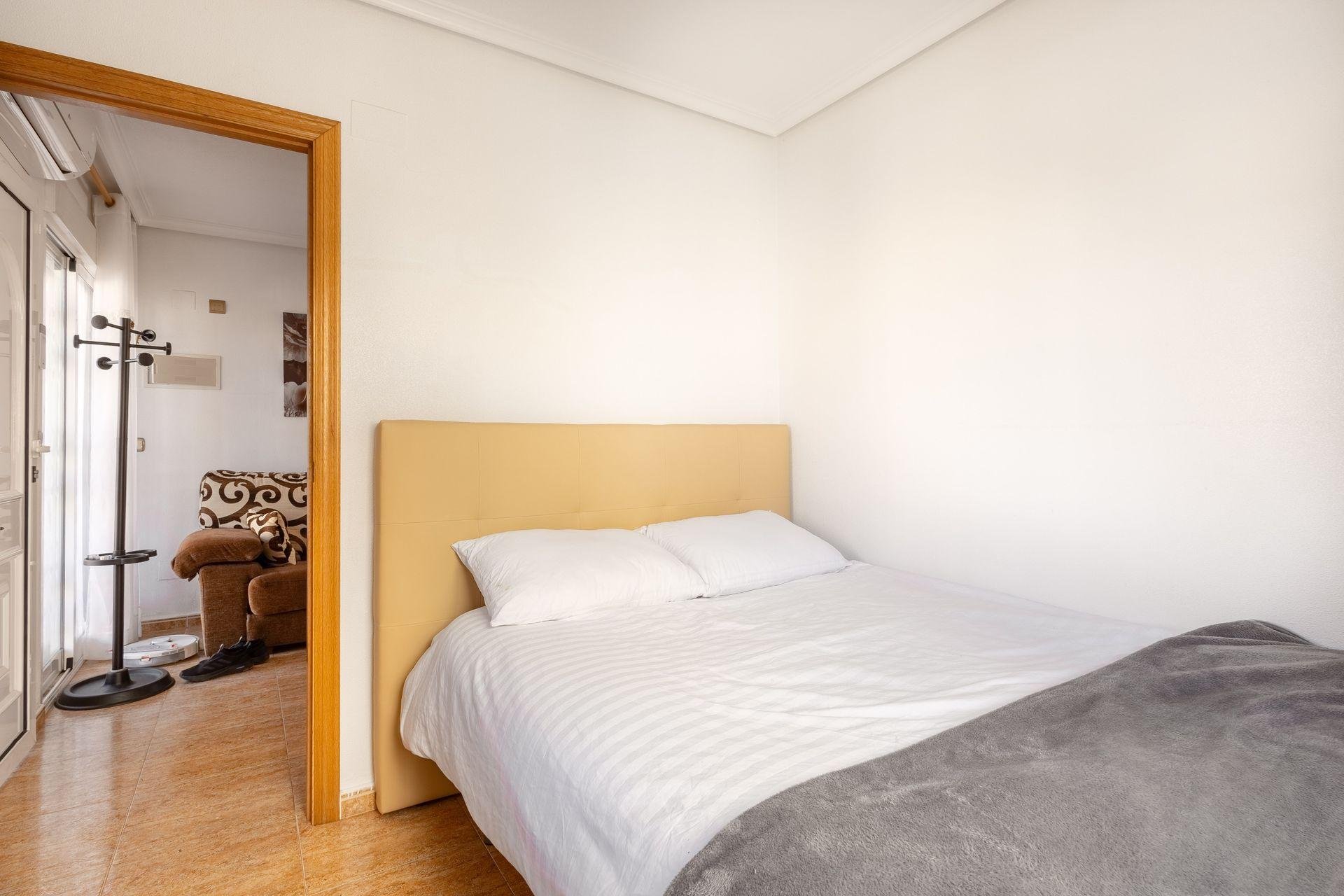 Apartamento en La Mata, Alicante, España 57 m2 No. 195889