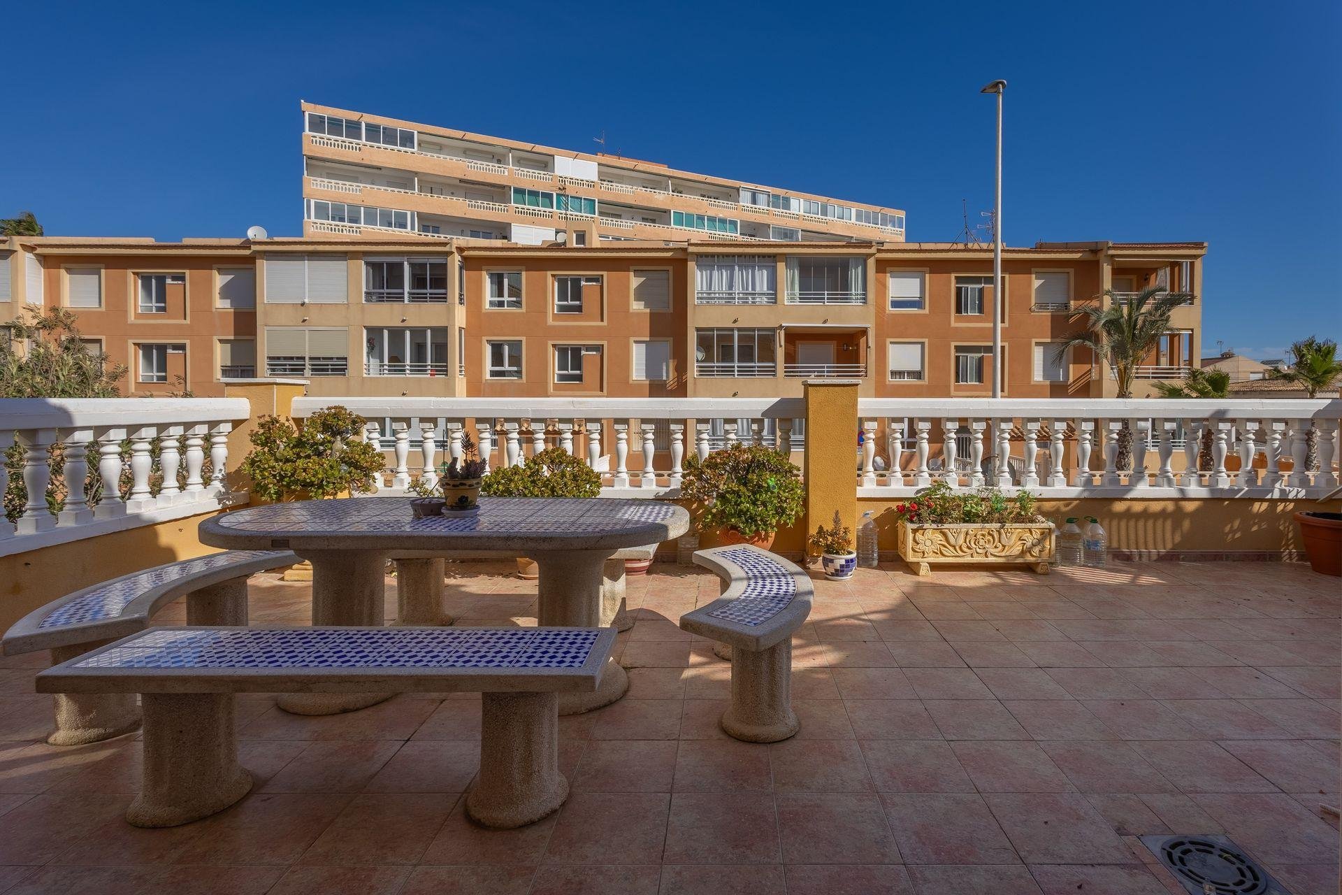 Apartamento en La Mata, Alicante, España 57 m2 No. 195889