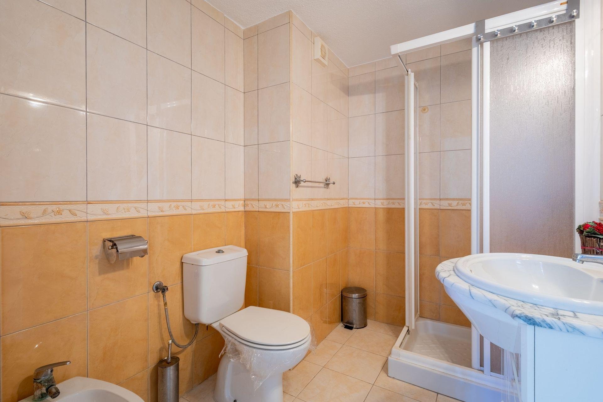 Huoneisto La Mata, Alicante, Espanja 89 m2 No. 195891