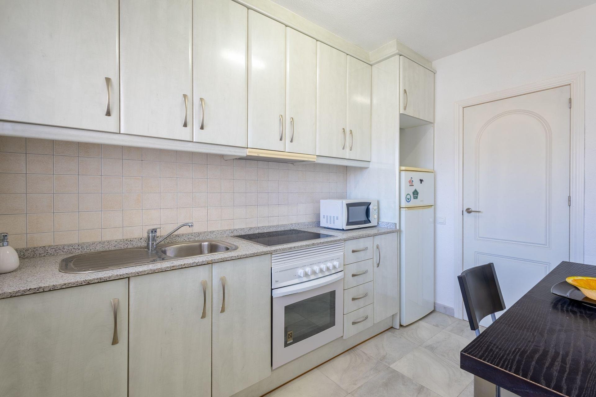 Huoneisto La Mata, Alicante, Espanja 89 m2 No. 195891