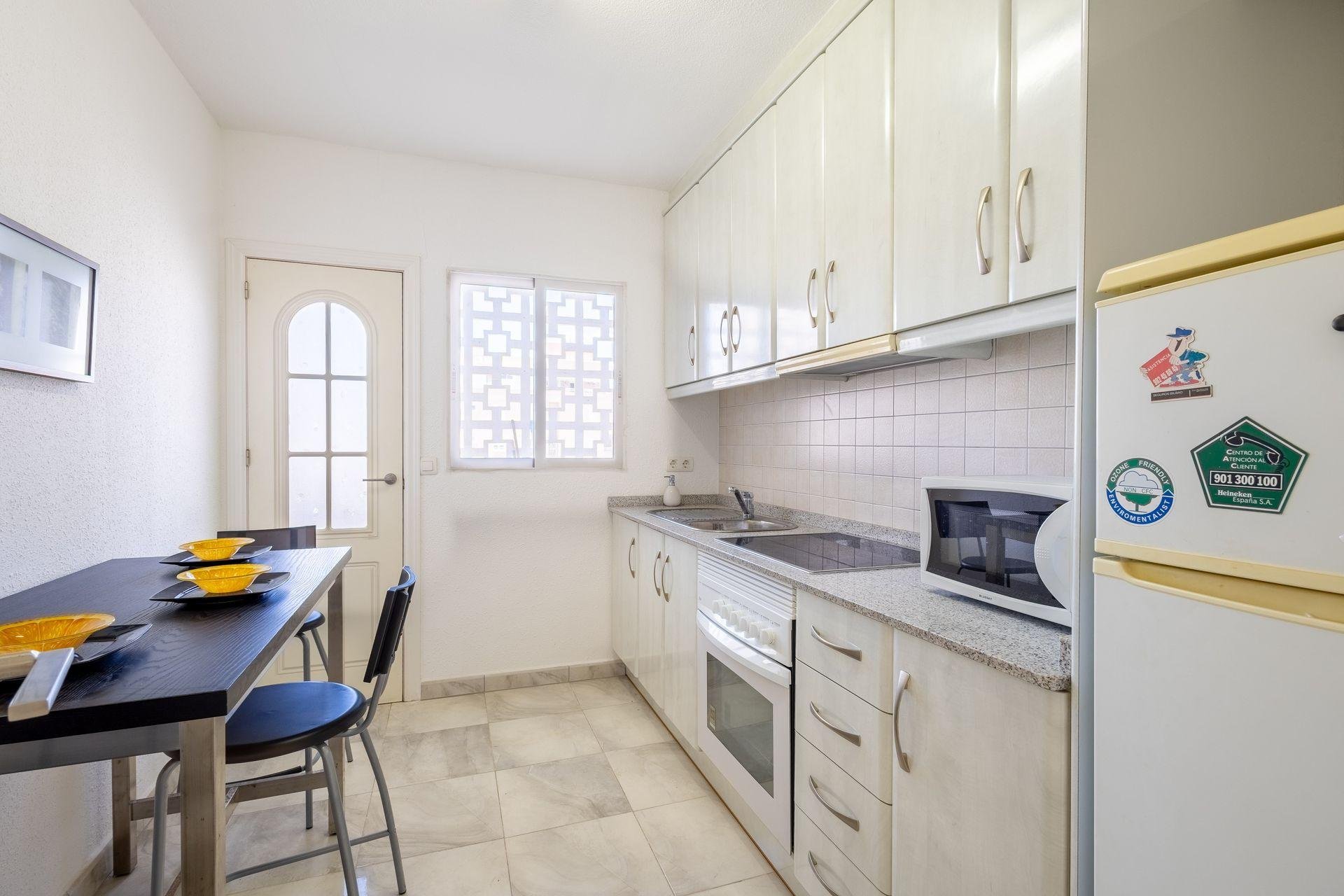 Huoneisto La Mata, Alicante, Espanja 89 m2 No. 195891