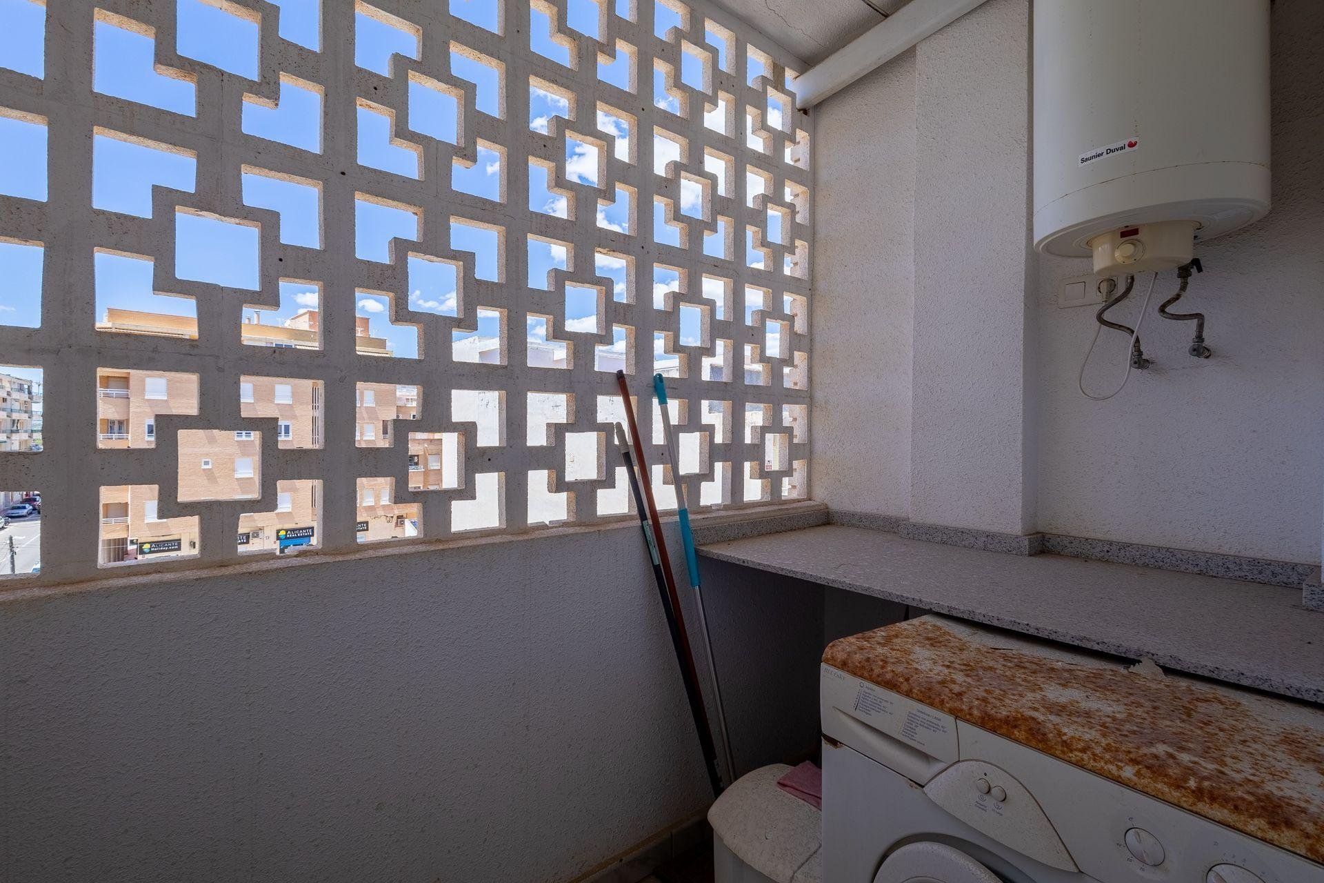 Huoneisto La Mata, Alicante, Espanja 89 m2 No. 195891