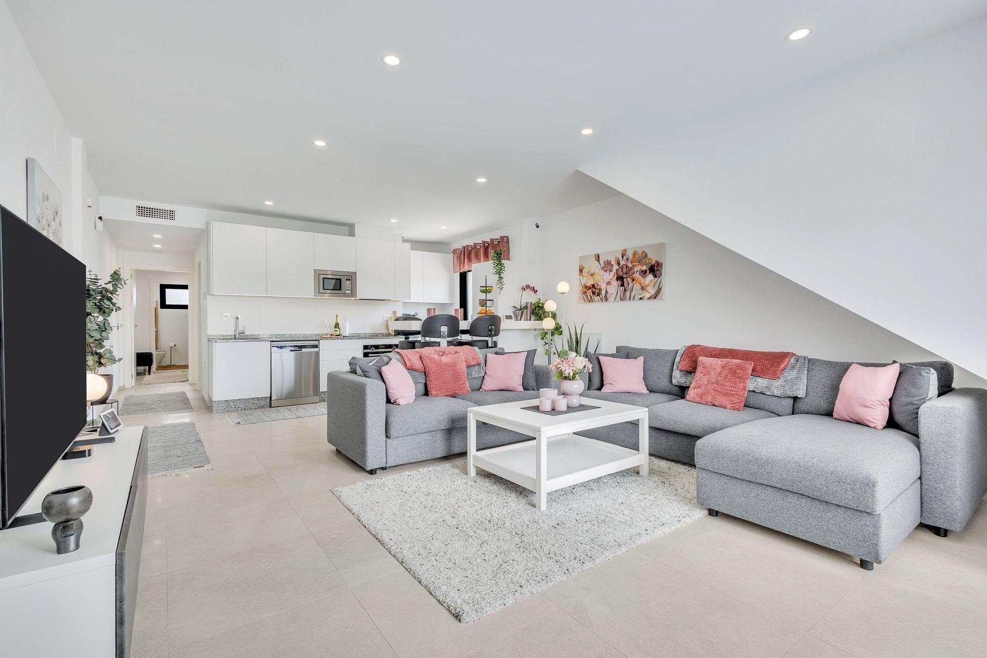 Huoneisto Los Alcazares, Murcia, Espanja 145 m2 No. 195885