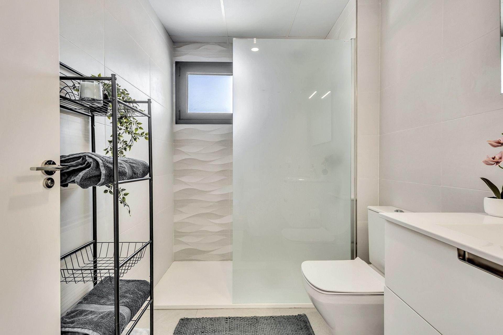Huoneisto Los Alcazares, Murcia, Espanja 145 m2 No. 195885