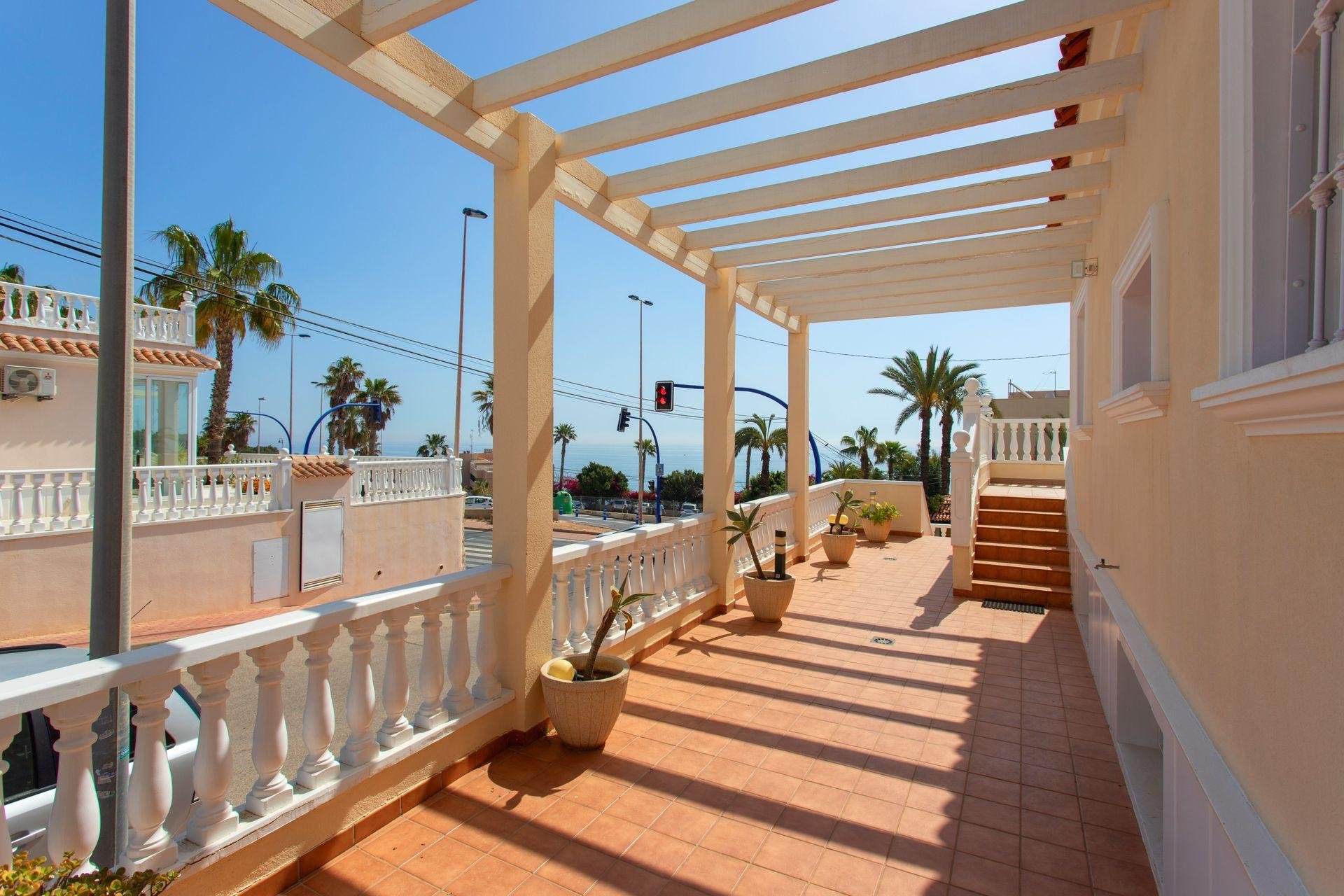 Villa Torrevieja, Alicante, Spānijā 180 m2 Nr. 195888