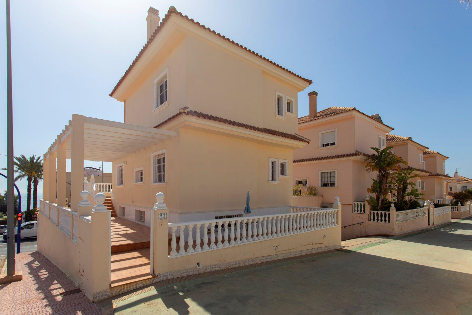 Villa Torrevieja, Alicante, Spānijā 180 m2 Nr. 195888