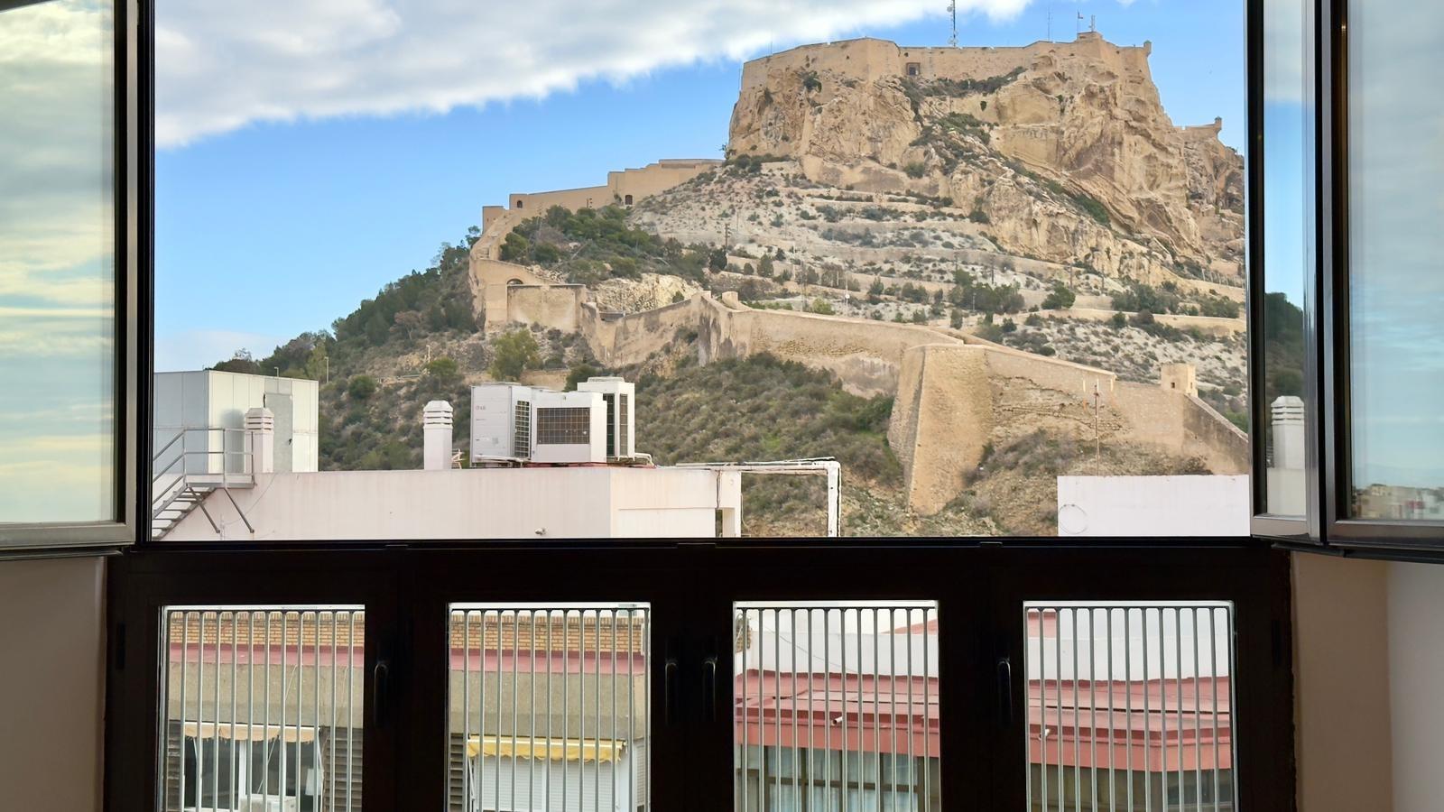 Dzīvoklis Alicante, Spānijā 3 istabas, 77.99 m2 Nr. 146845