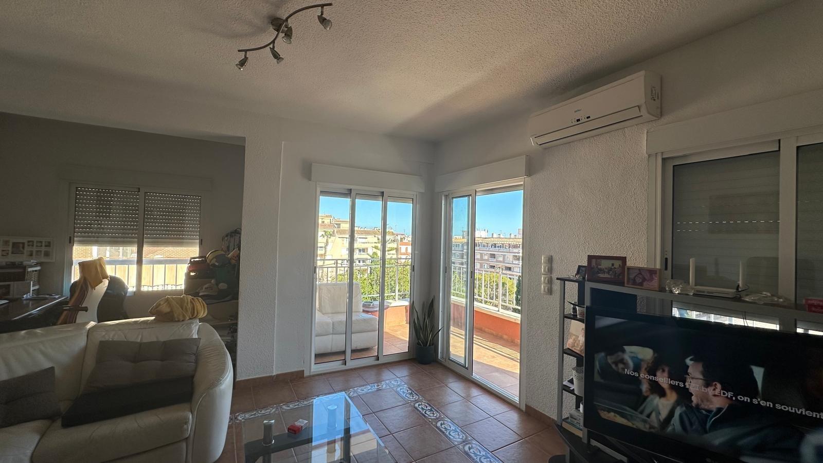 Apartamento en Torrevieja, Alicante, España 3 dormitorios, 113 m2 No. 160871