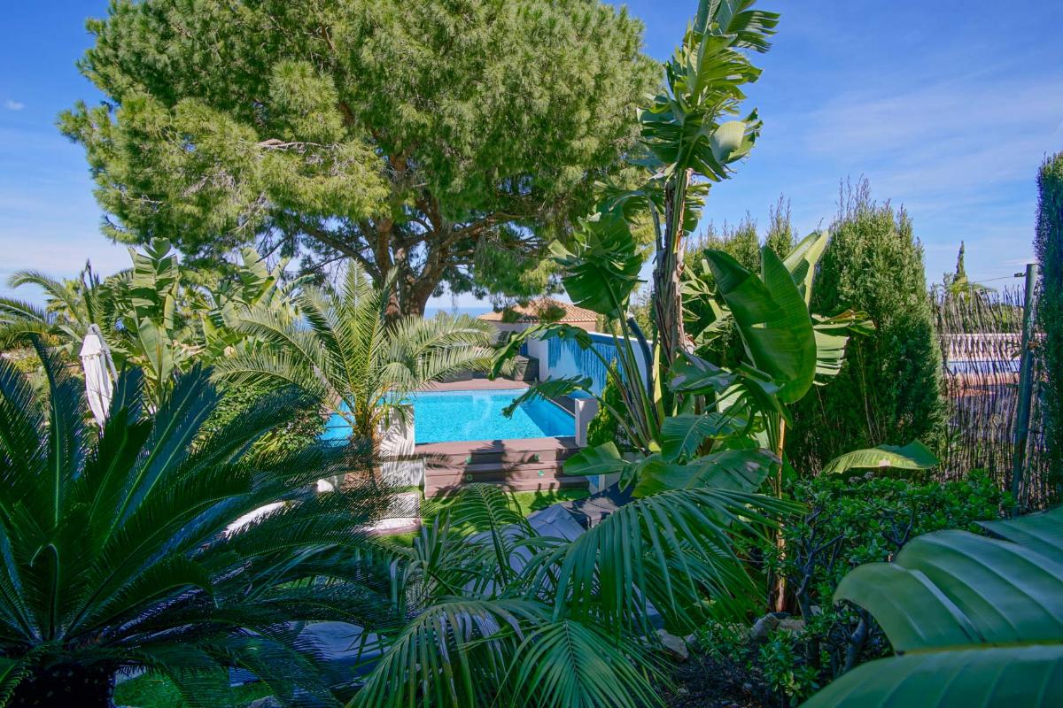 Villa in Denia, Alicante, Spanien 5 Schlafzimmer, 182 m2 Nr. 80257