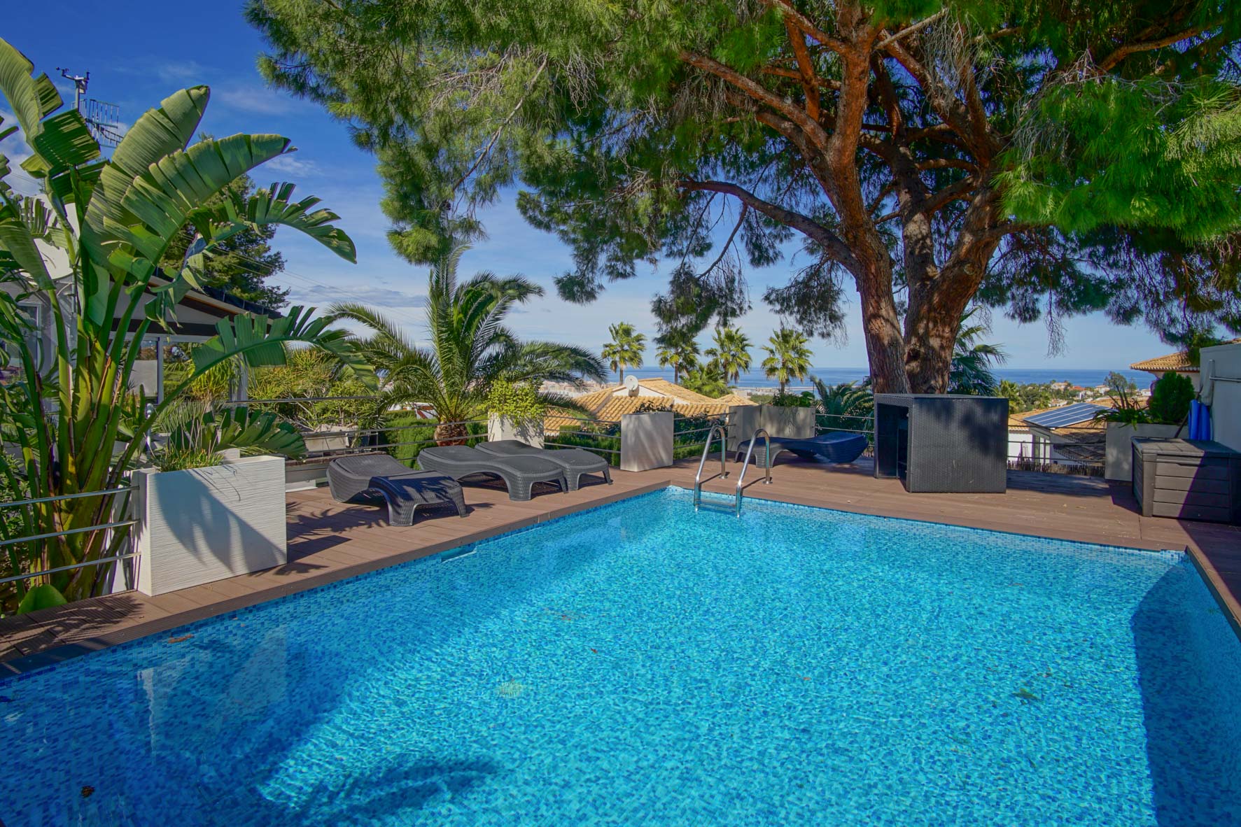 Villa in Denia, Alicante, Spanien 5 Schlafzimmer, 182 m2 Nr. 80257