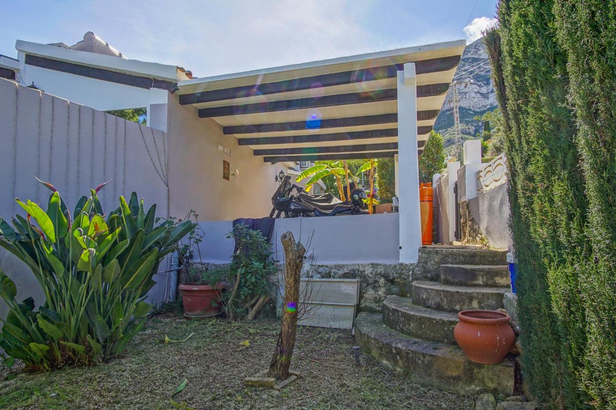 Villa in Denia, Alicante, Spanien 5 Schlafzimmer, 182 m2 Nr. 80257