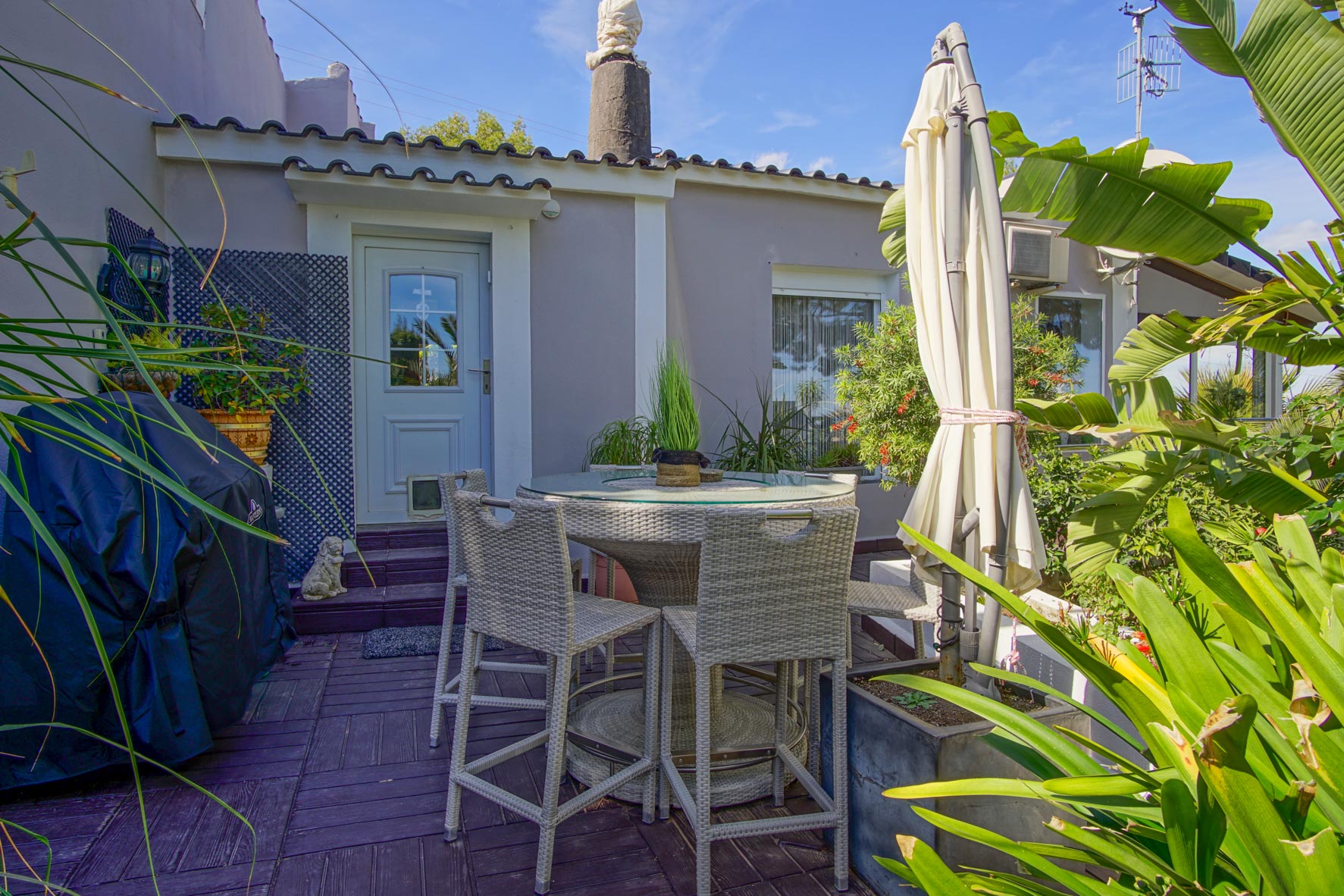 Villa in Denia, Alicante, Spanien 5 Schlafzimmer, 182 m2 Nr. 80257