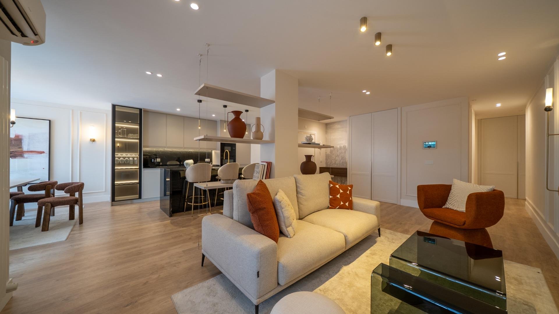 Apartamento en Madrid, España 3 dormitorios, 235 m2 No. 165780