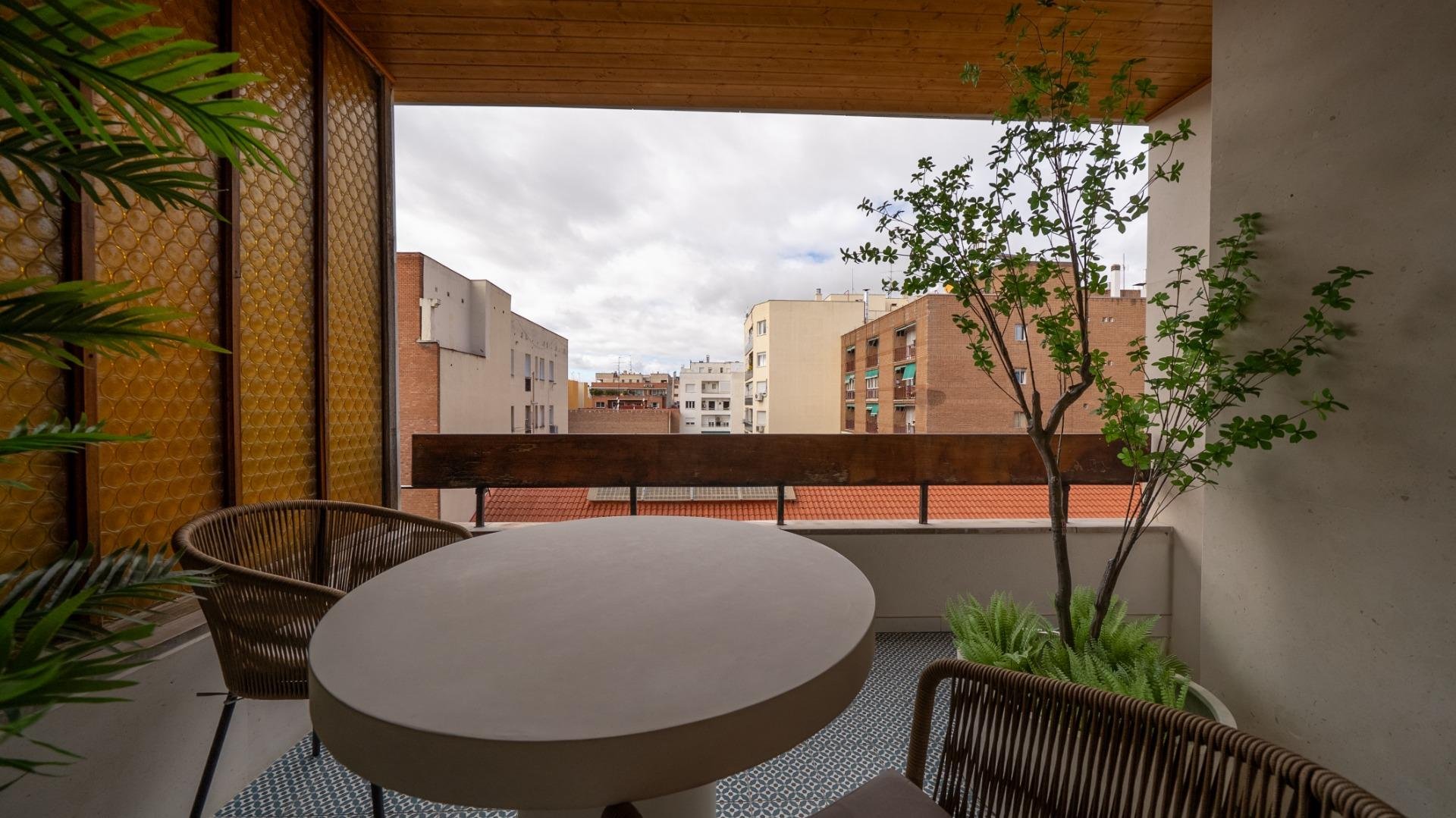 Apartamento en Madrid, España 3 dormitorios, 235 m2 No. 165780
