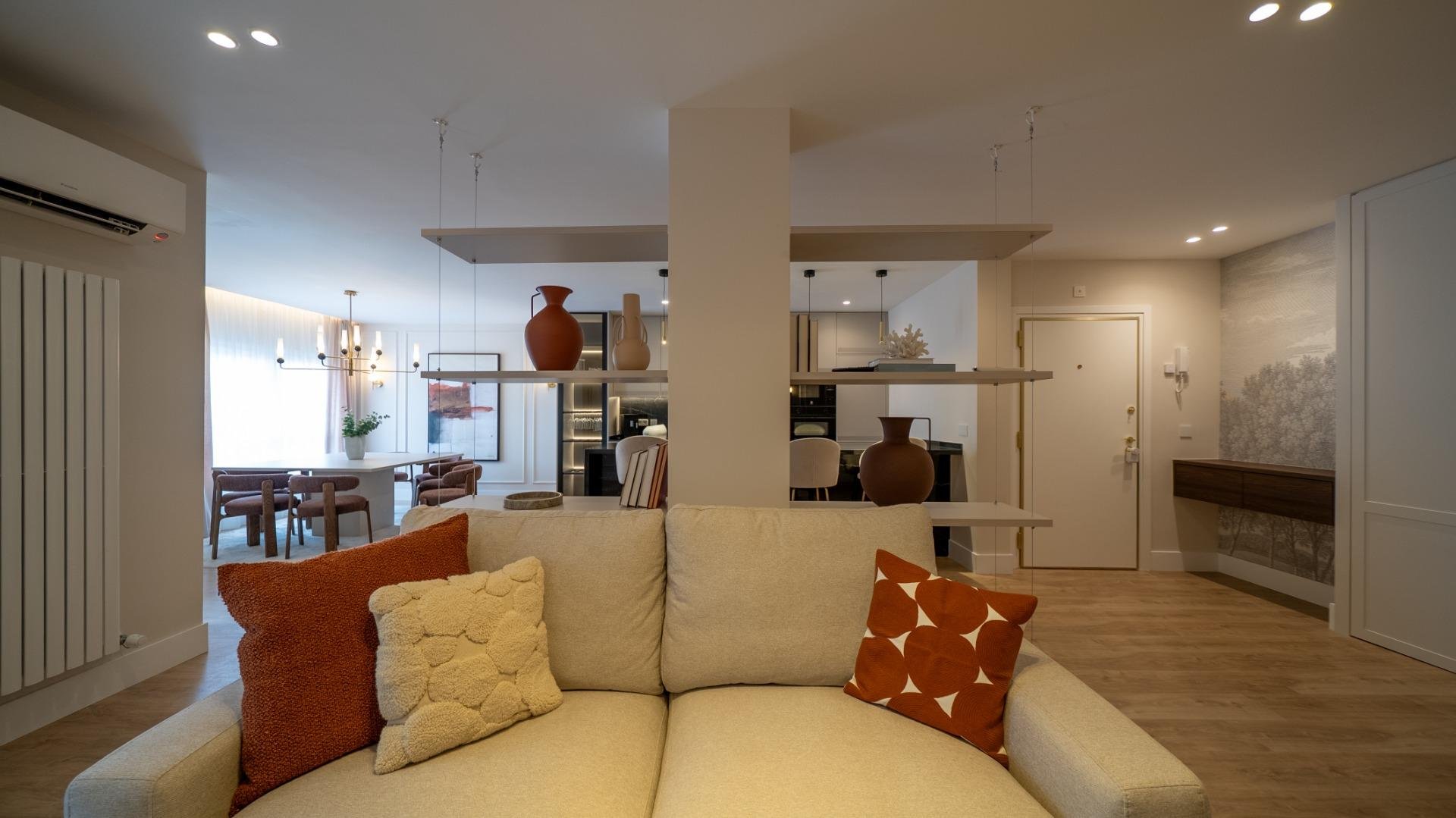 Apartamento en Madrid, España 3 dormitorios, 235 m2 No. 165780