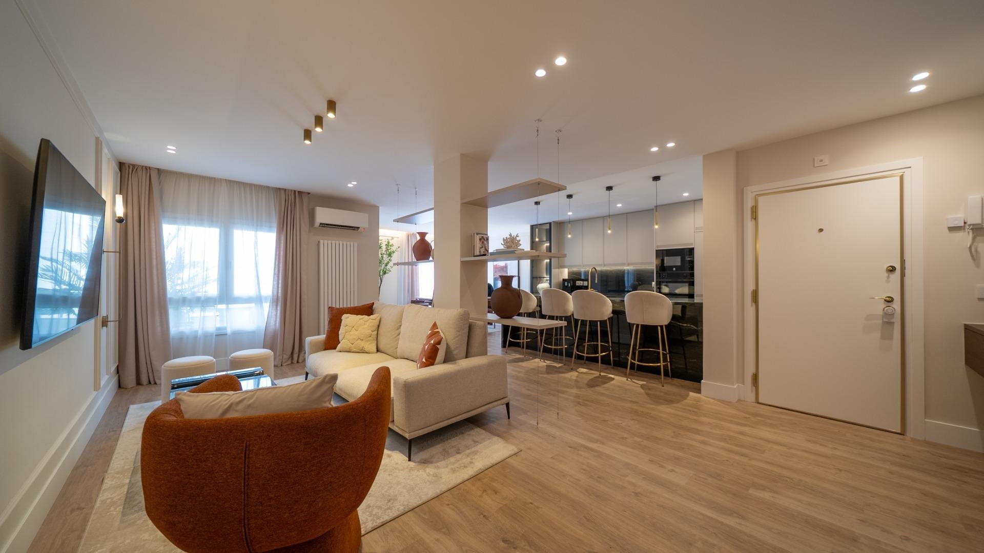 Apartamento en Madrid, España 3 dormitorios, 235 m2 No. 165780