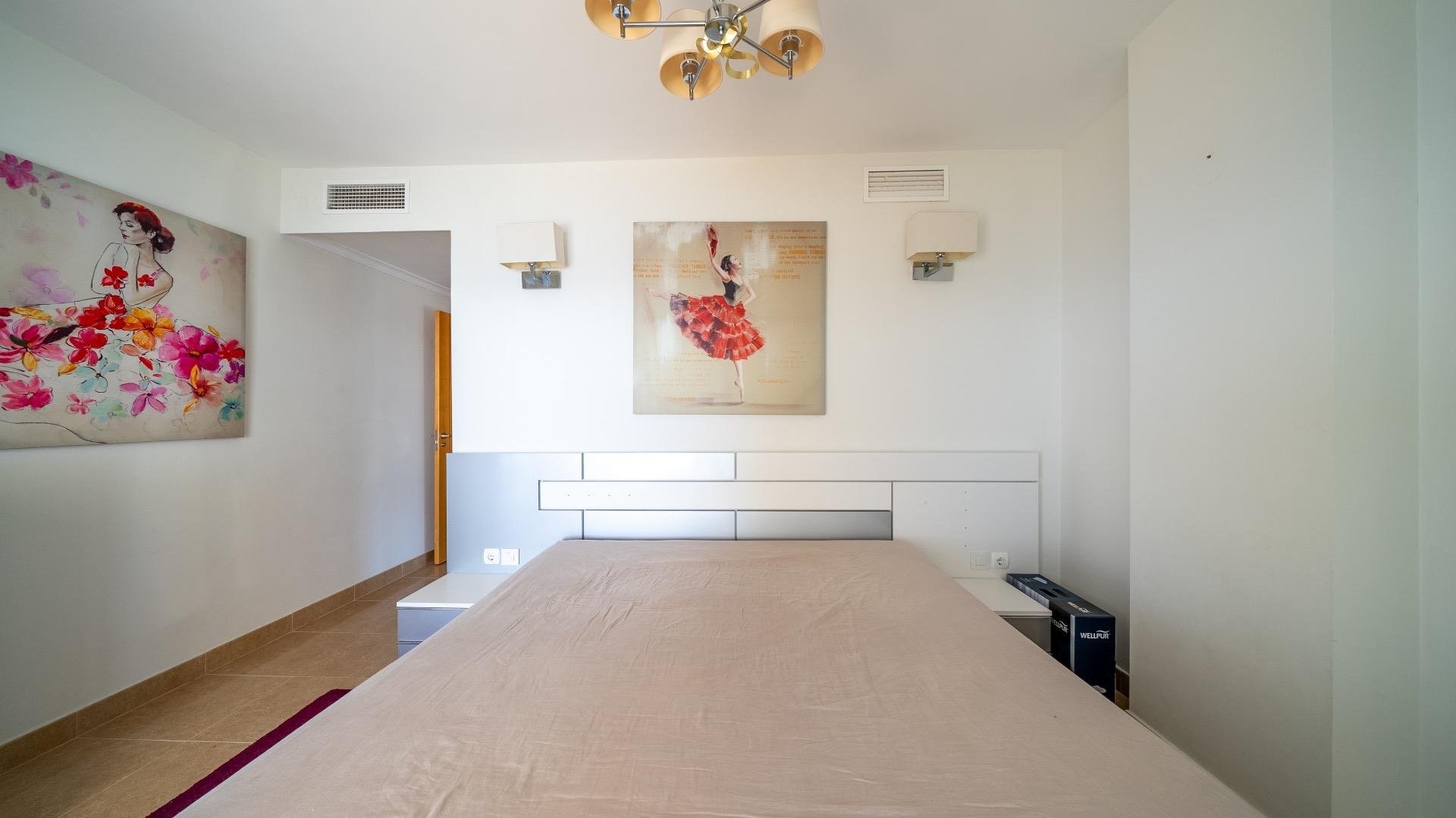 Appartamento a Calpe, Alicante, Spagna 4 camere da letto, 210 mq. N° 165783
