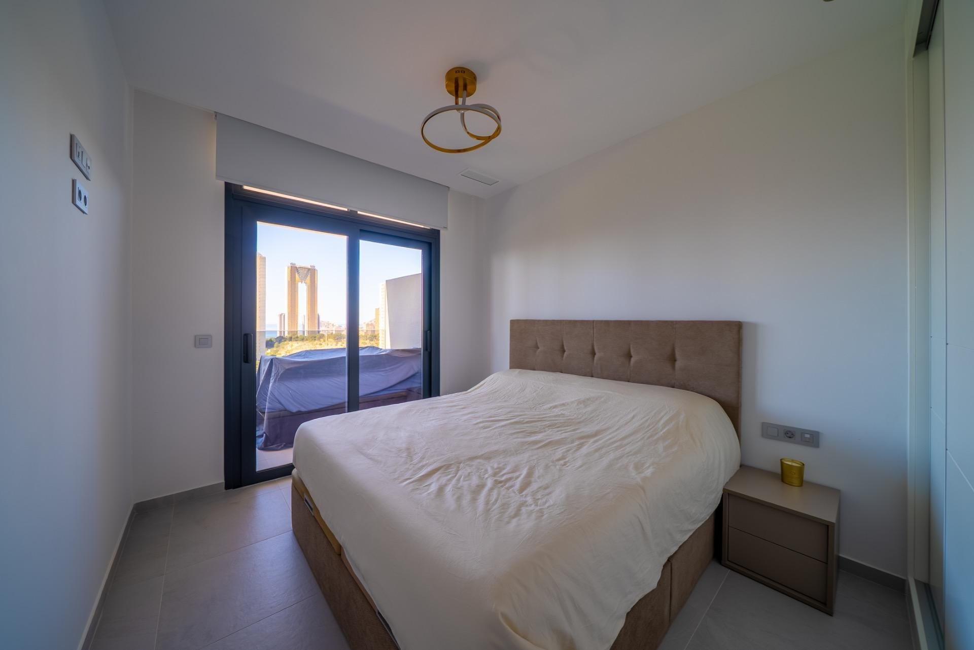 Apartment in Benidorm, Alicante, Spain 2 bedrooms, 98 sq.m. No. 165778