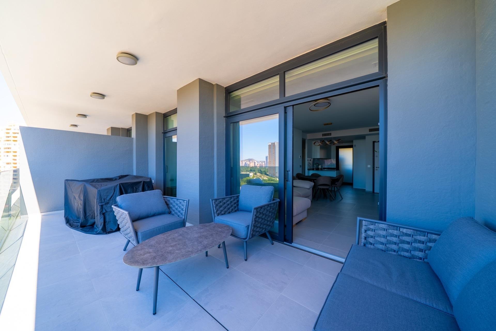 Apartment in Benidorm, Alicante, Spain 2 bedrooms, 98 sq.m. No. 165778