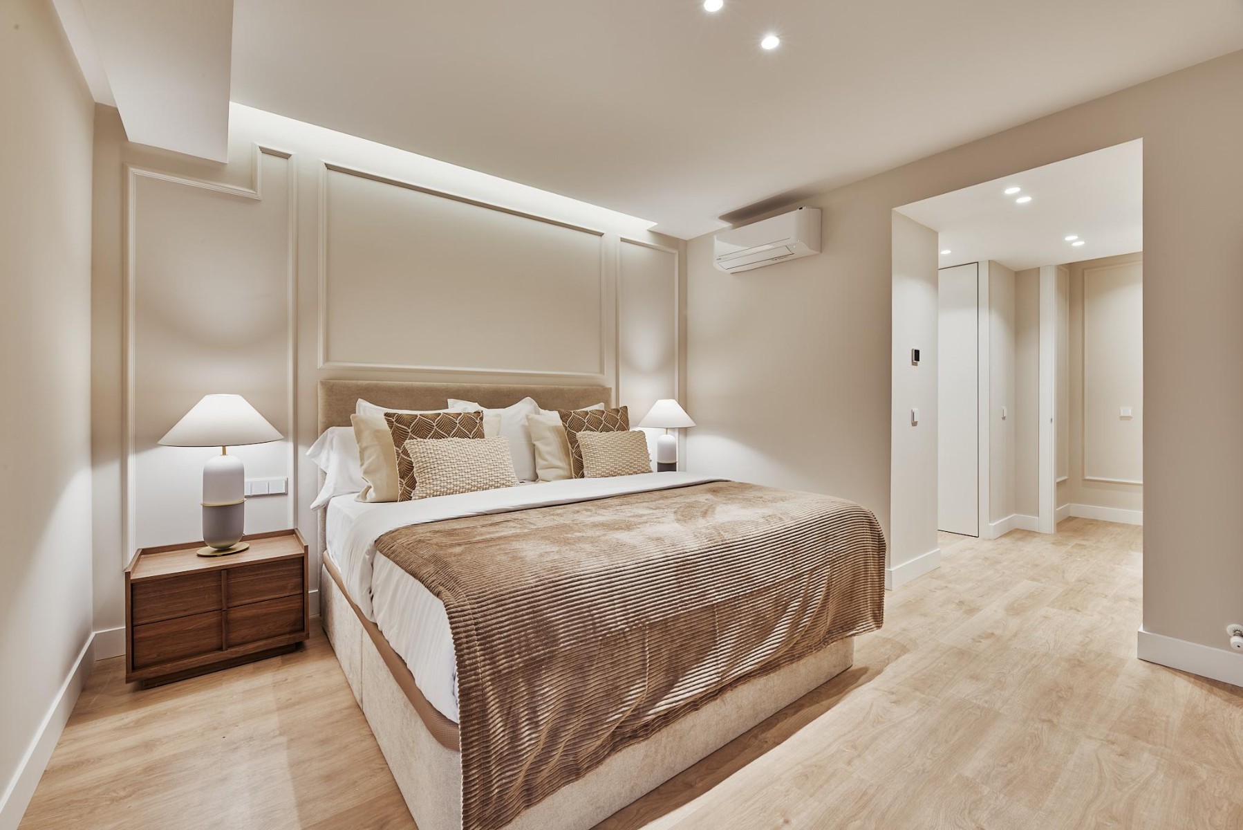 Villa à Madrid, Espagne 4 chambres, 155 m2 No. 179894