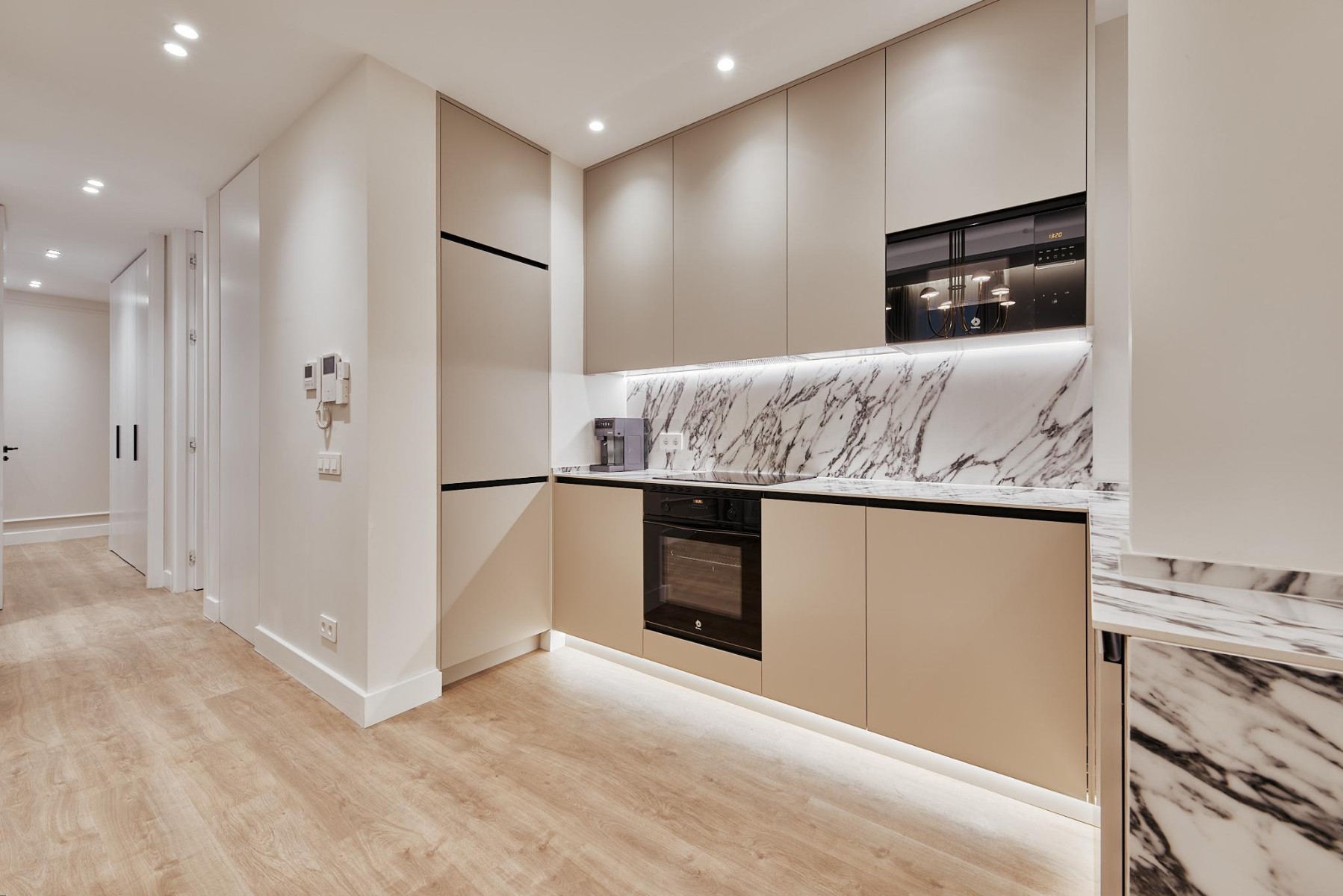 Villa in Madrid, Spain 2 bedrooms, 72 sq.m. No. 179893
