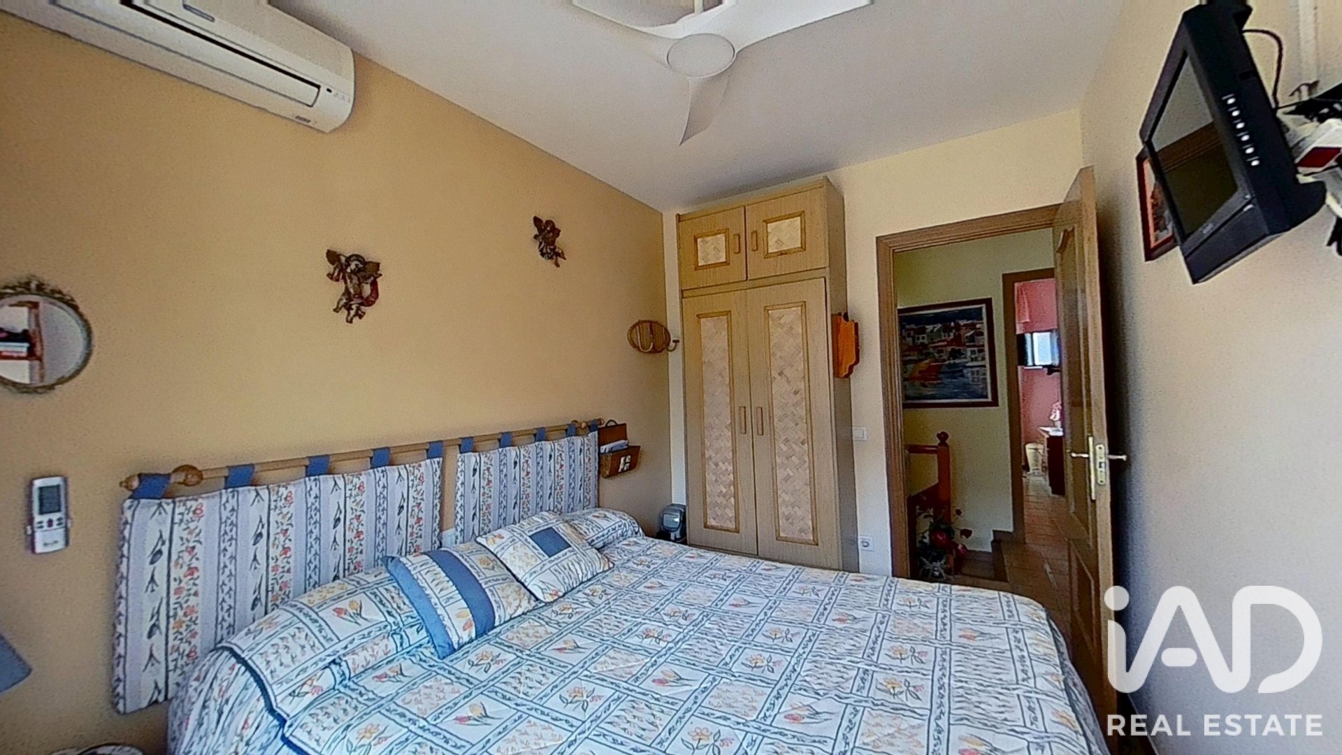 Villetta a schiera a Cunit, Tarragona, Spagna 3 camere da letto, 139 mq. N° 192113