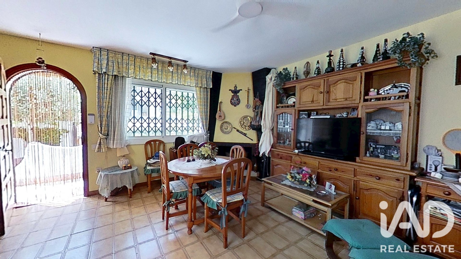 Villetta a schiera a Cunit, Tarragona, Spagna 3 camere da letto, 139 mq. N° 192113