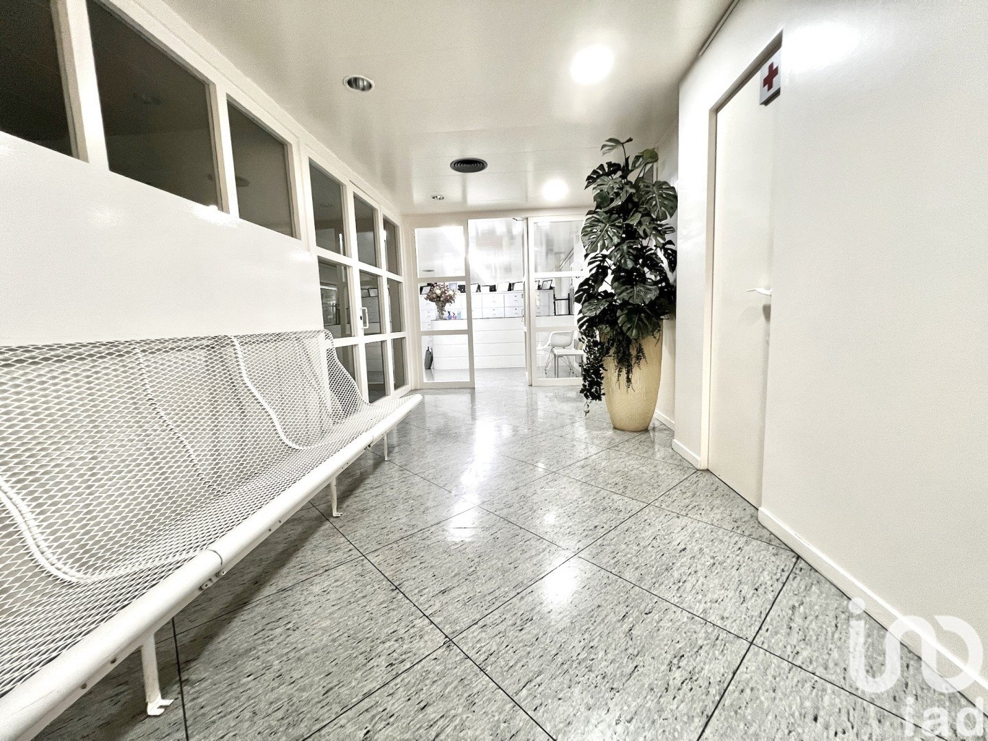 Commercial property in Barcelona, Spain 1 bedroom, 184 sq.m. No. 153922