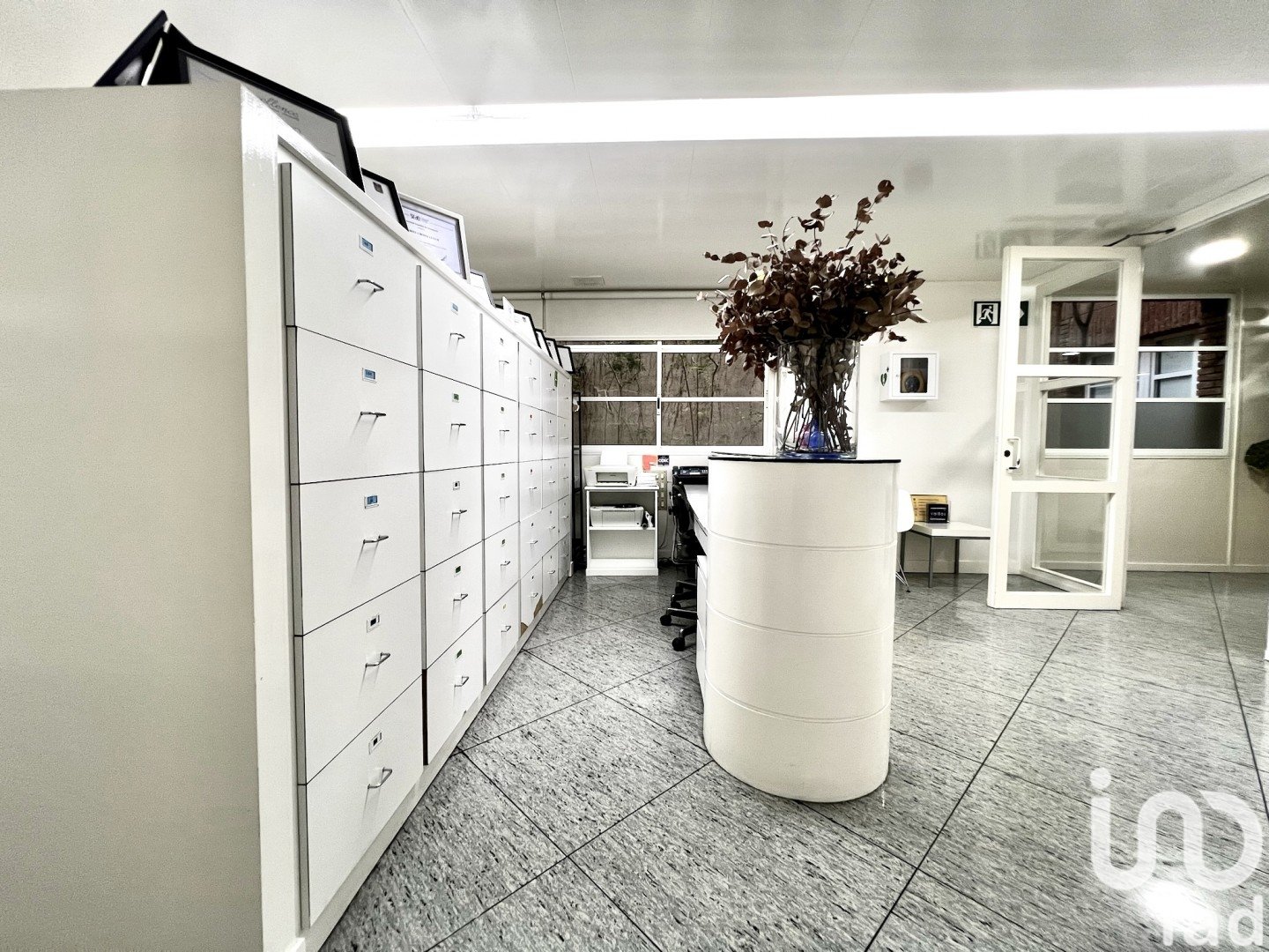 Commercial property in Barcelona, Spain 1 bedroom, 184 sq.m. No. 153922