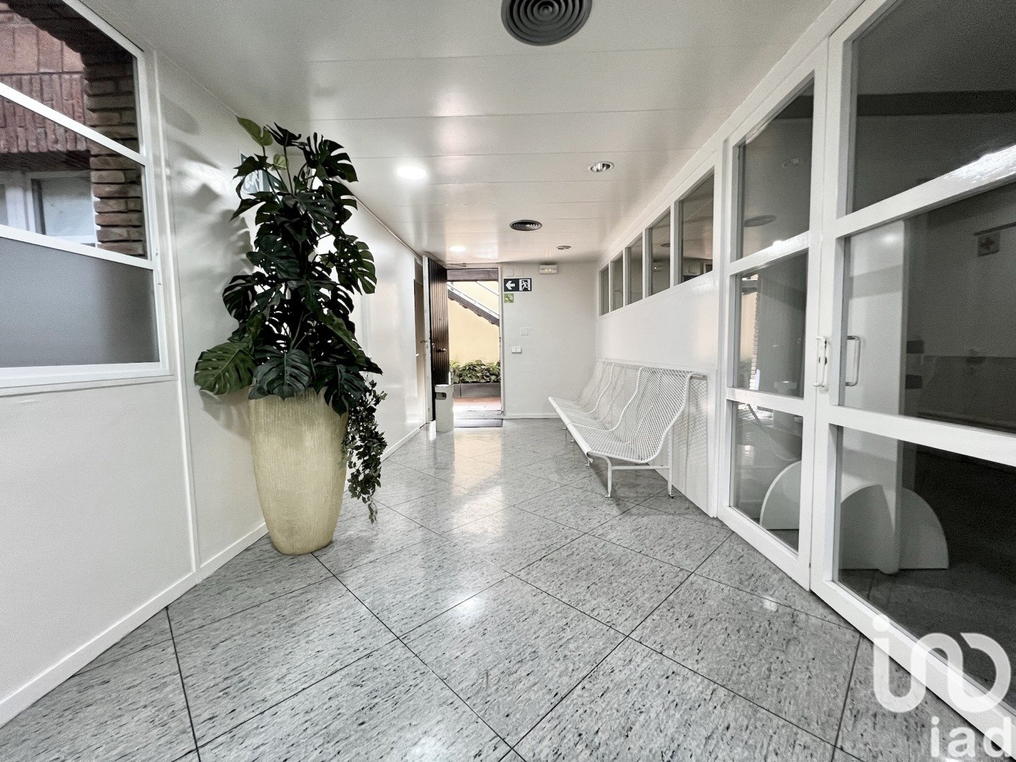 Commercial property in Barcelona, Spain 1 bedroom, 184 sq.m. No. 153922