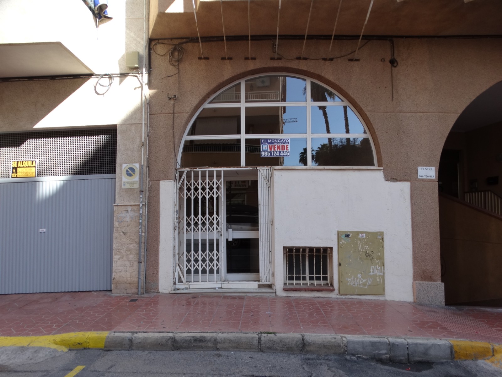 Kommersiell fastighet i Guardamar del Segura, Alicante, Spanien 170 kvm. Nr. 80216