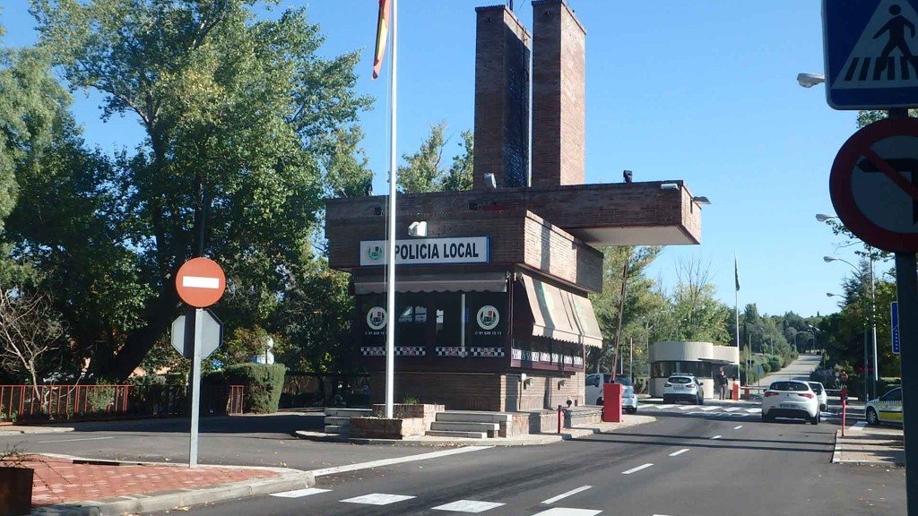 Villa a Santo Domingo, Madrid, Spagna 5 camere da letto, 654 mq. N° 107066