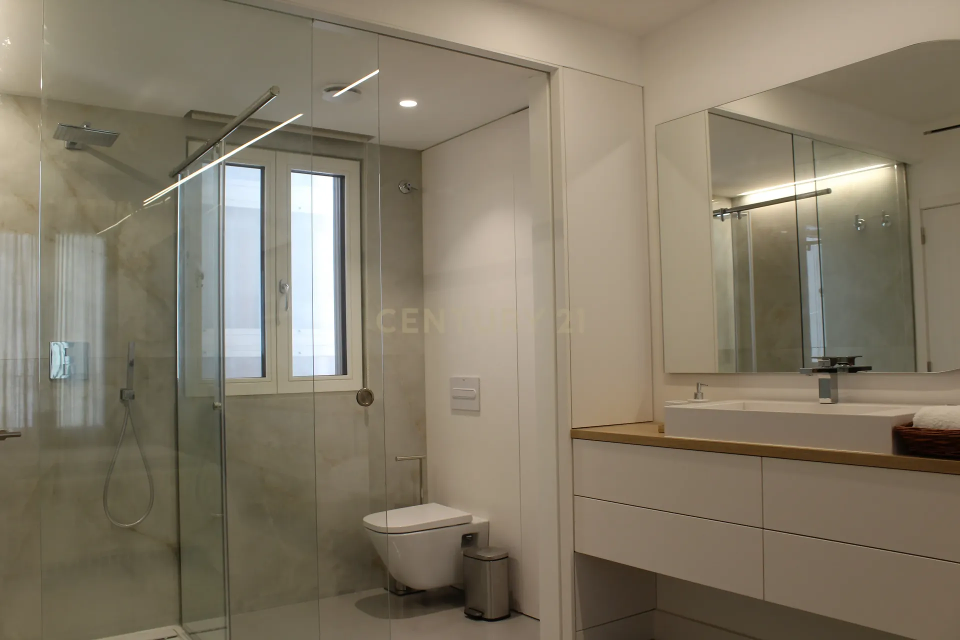 Wohnung in Barcelona, Spanien 2 Schlafzimmer, 117 m2 Nr. 167134