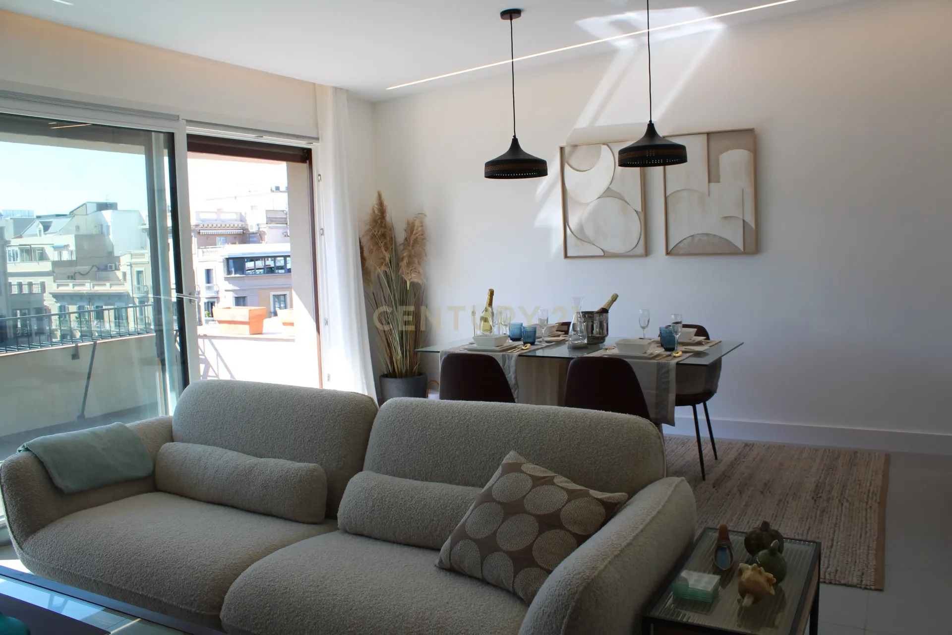 Wohnung in Barcelona, Spanien 2 Schlafzimmer, 117 m2 Nr. 167134