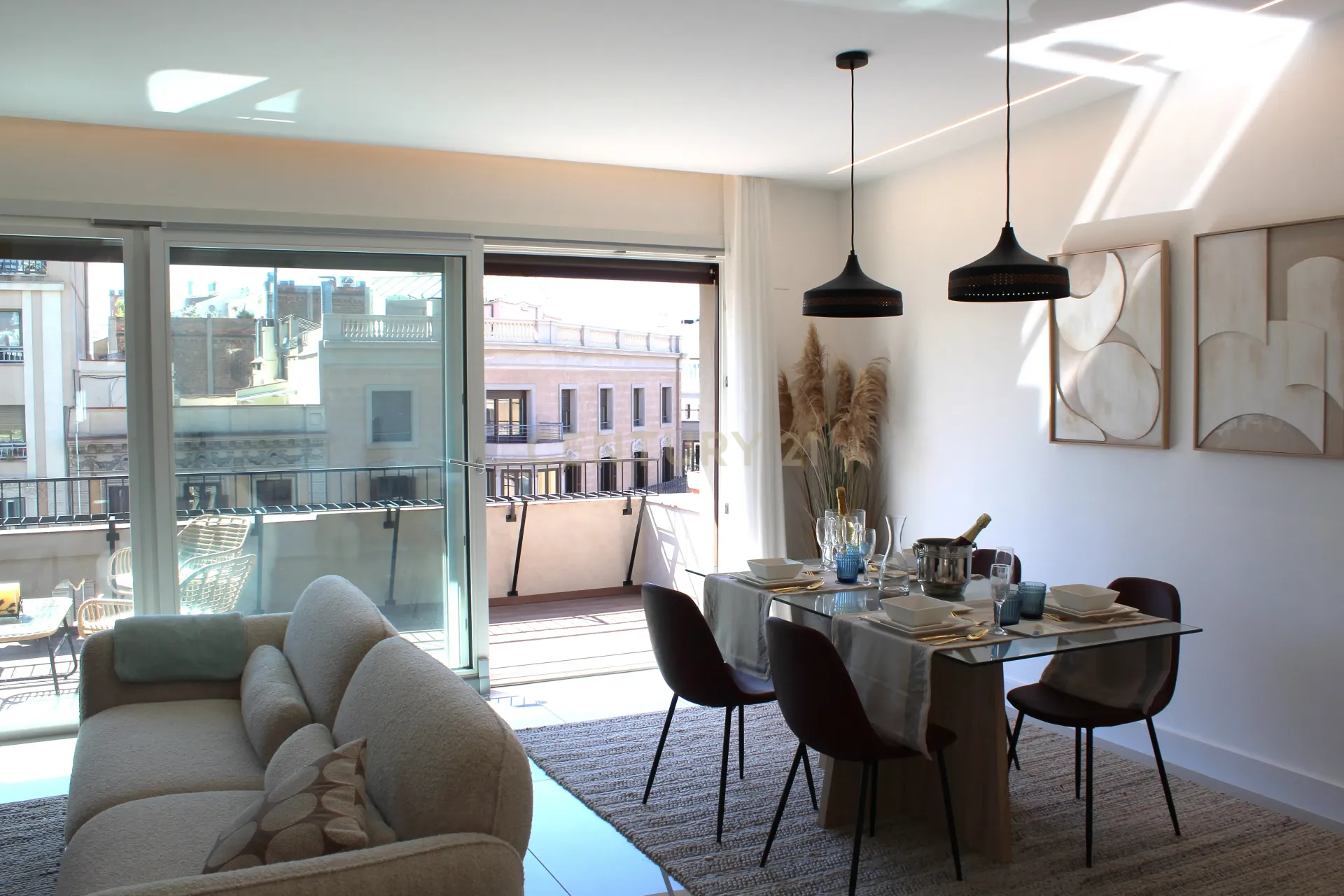Wohnung in Barcelona, Spanien 2 Schlafzimmer, 117 m2 Nr. 167134