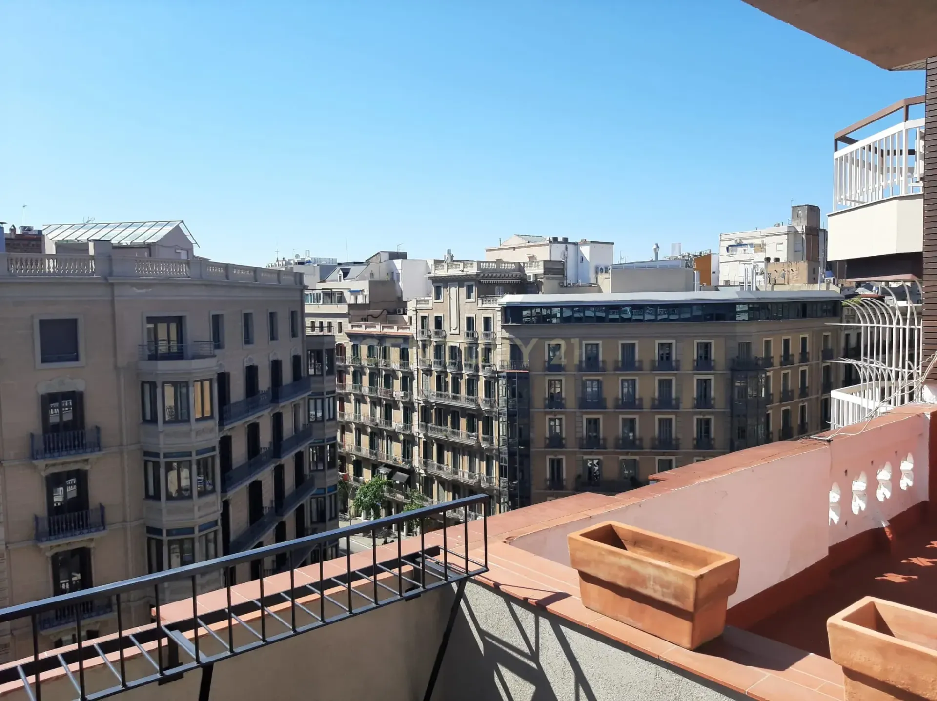 Wohnung in Barcelona, Spanien 2 Schlafzimmer, 117 m2 Nr. 167134