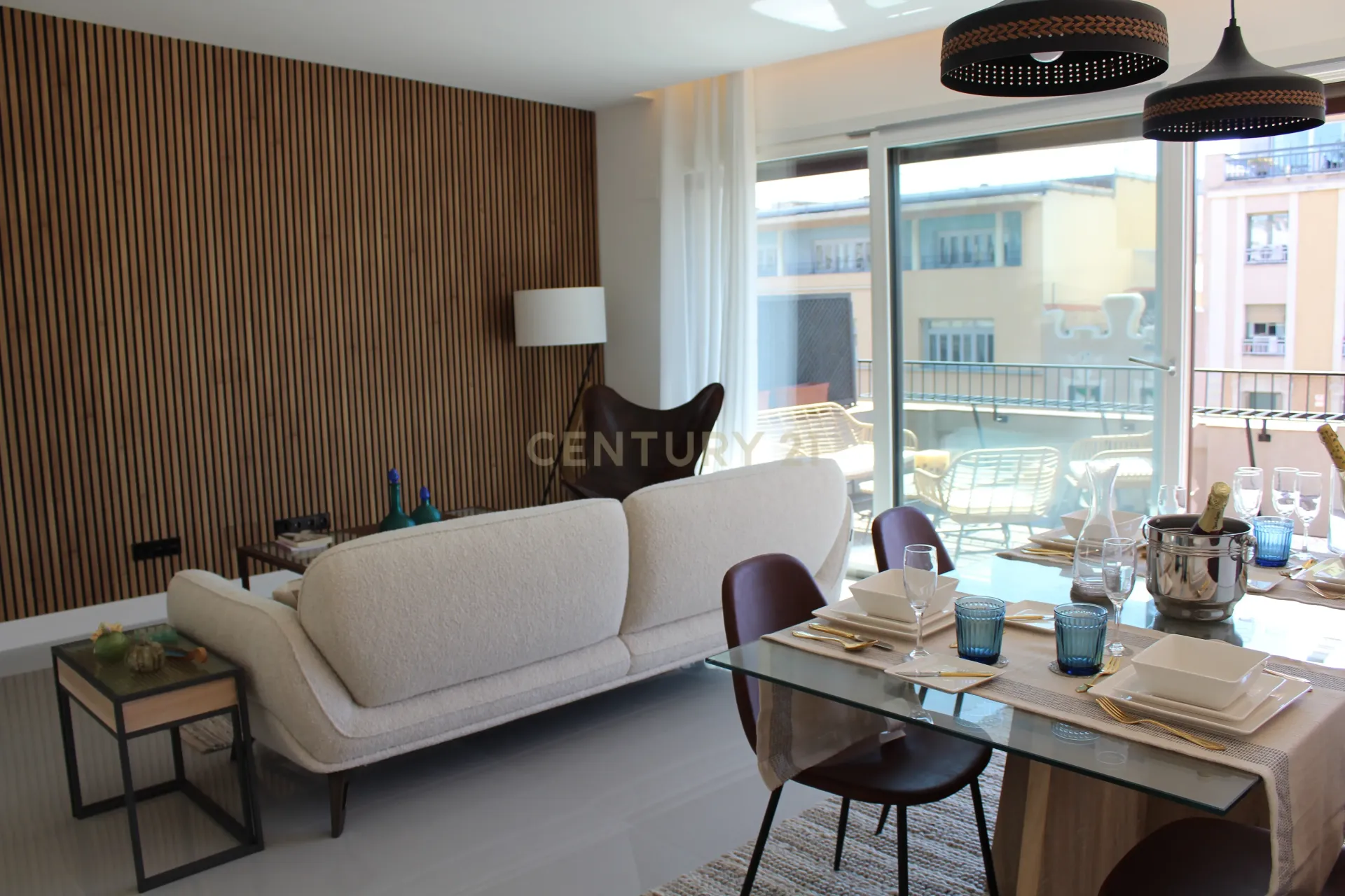 Wohnung in Barcelona, Spanien 2 Schlafzimmer, 117 m2 Nr. 167134