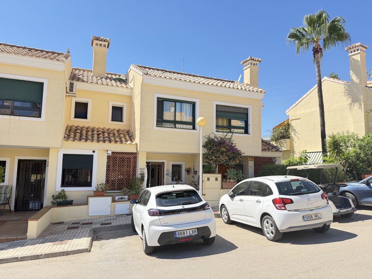Townhouse in Dehesa De Campoamor, Alicante, Spanien 2 Schlafzimmer, 90 m2 Nr. 196397