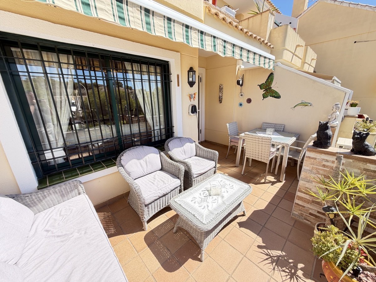 Townhouse in Dehesa De Campoamor, Alicante, Spanien 2 Schlafzimmer, 90 m2 Nr. 196397