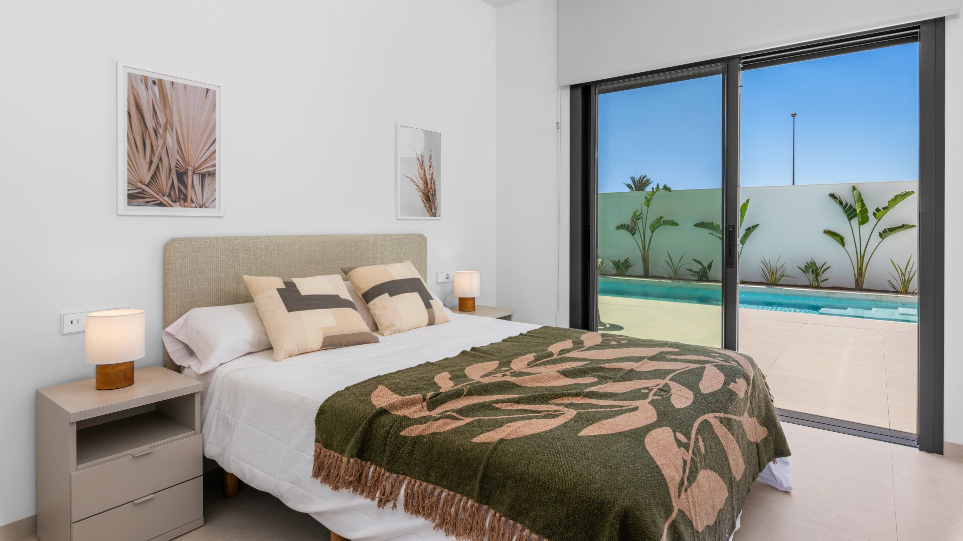 VILLAS ALEJANDRA XIV en Los Alcázares, Murcia, España No. 156111