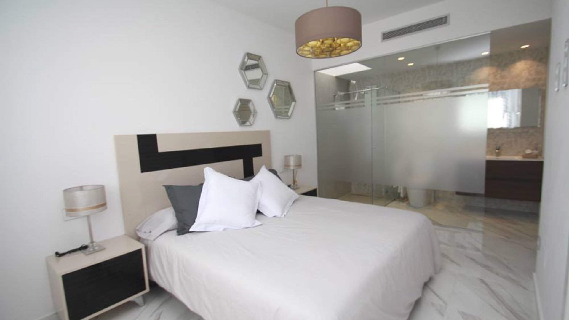 Bungalo Bellavista, San Miguel de Salinas, Alicante, Spānijā 3 istabas, 92 m2 Nr. 105544