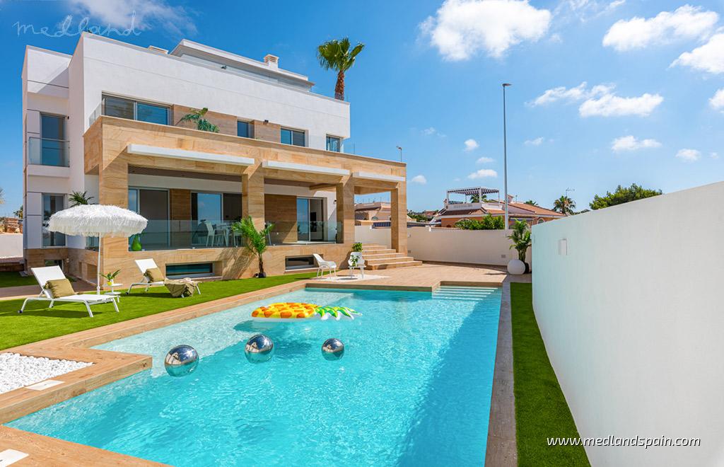 Villa Rojales, Alicante, Spānijā 4 istabas, 196 m2 Nr. 148459