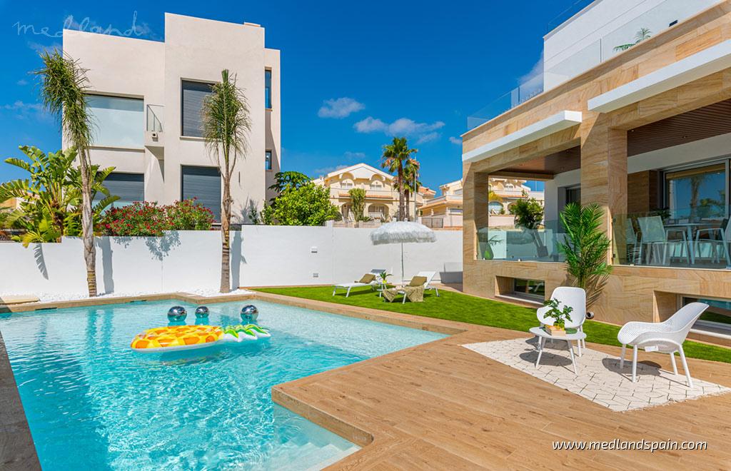 Villa Rojales, Alicante, Spānijā 4 istabas, 196 m2 Nr. 148459