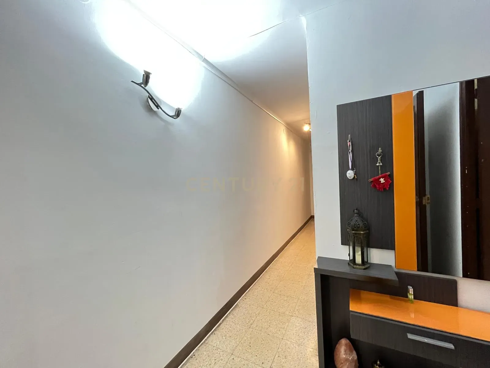House in Vilanova i la Geltru, Barcelona, Spain 6 bedrooms, 251 sq.m. No. 195294