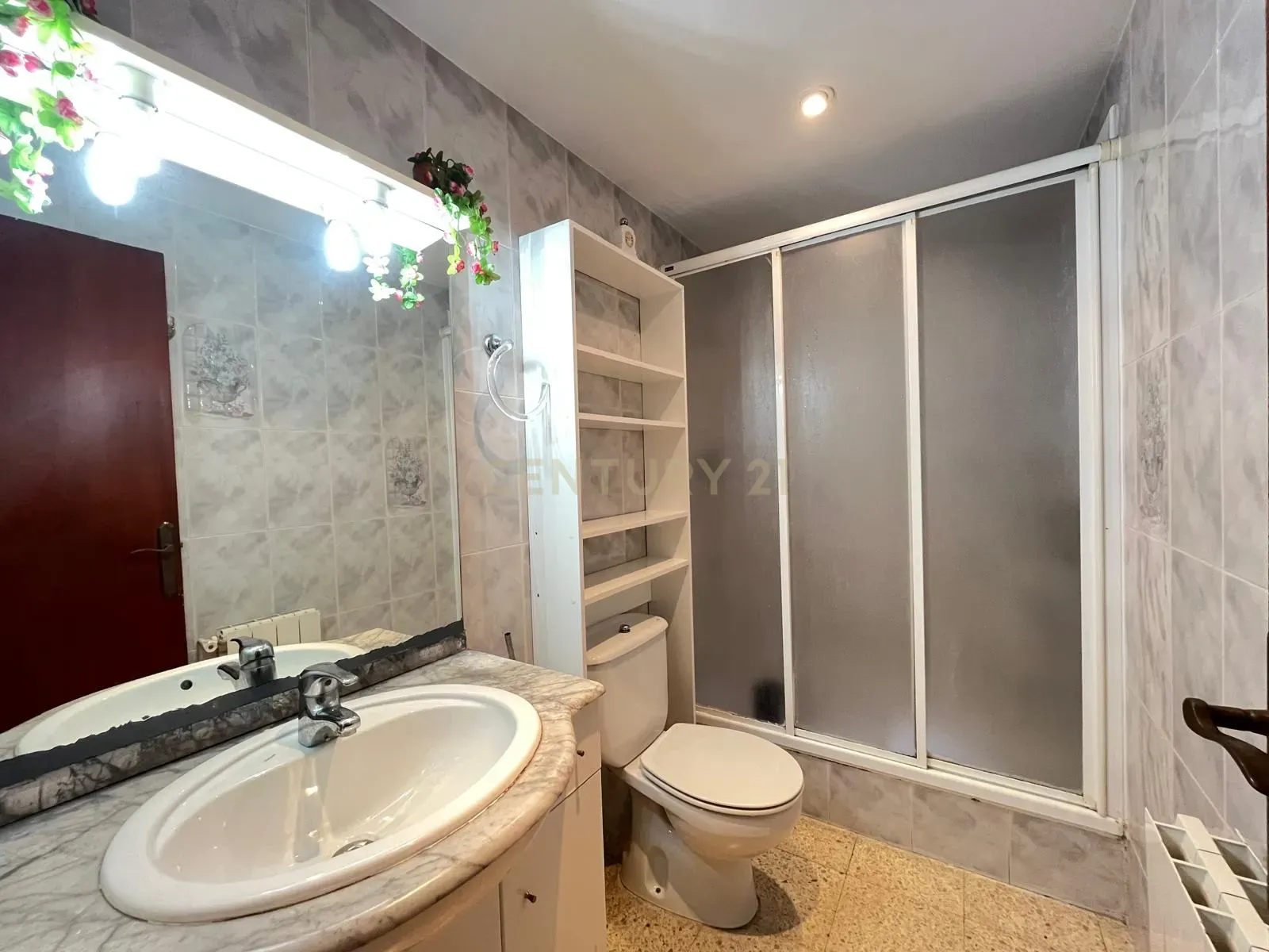 House in Vilanova i la Geltru, Barcelona, Spain 6 bedrooms, 251 sq.m. No. 195294